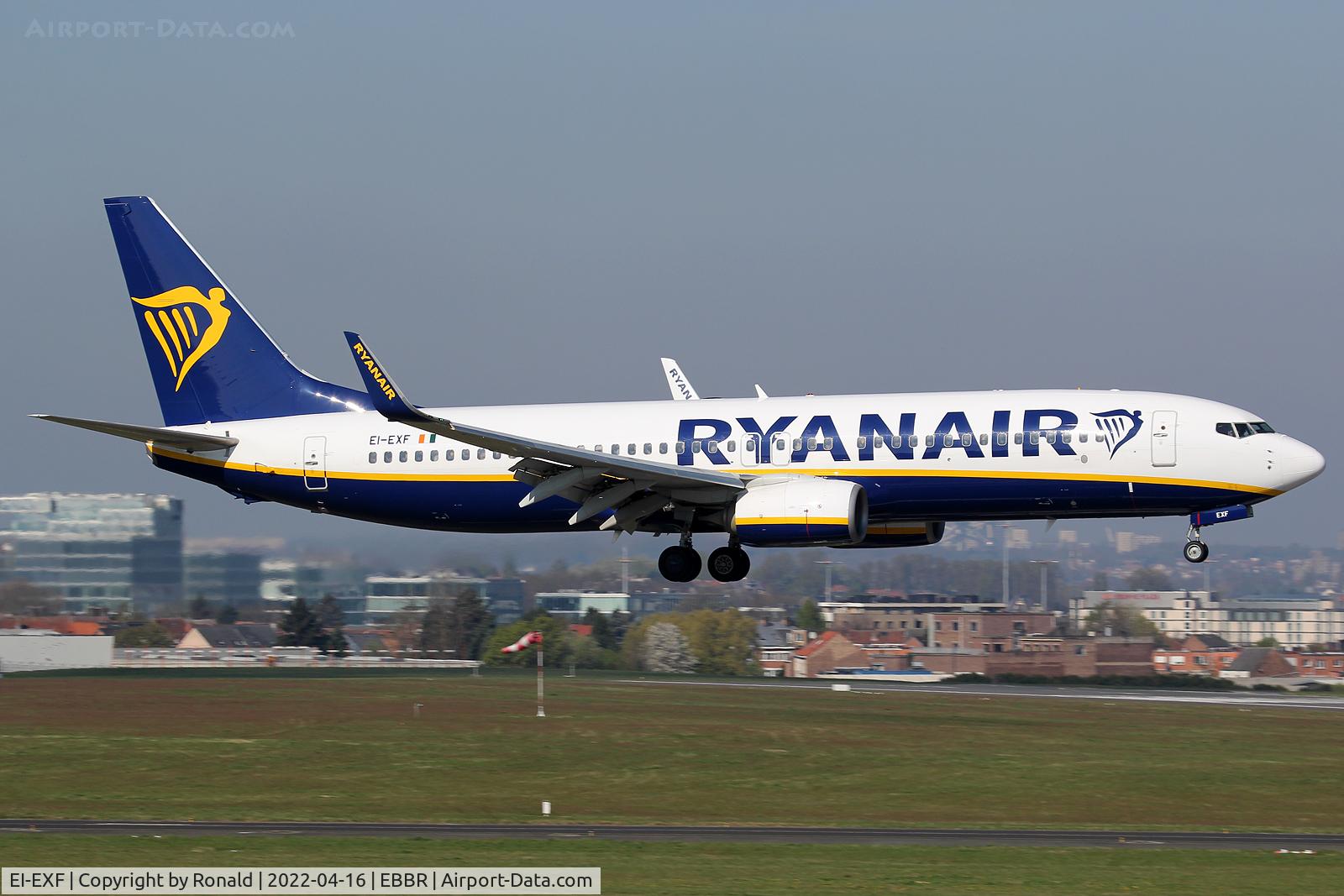 EI-EXF, 2012 Boeing 737-8AS C/N 40322, at bru