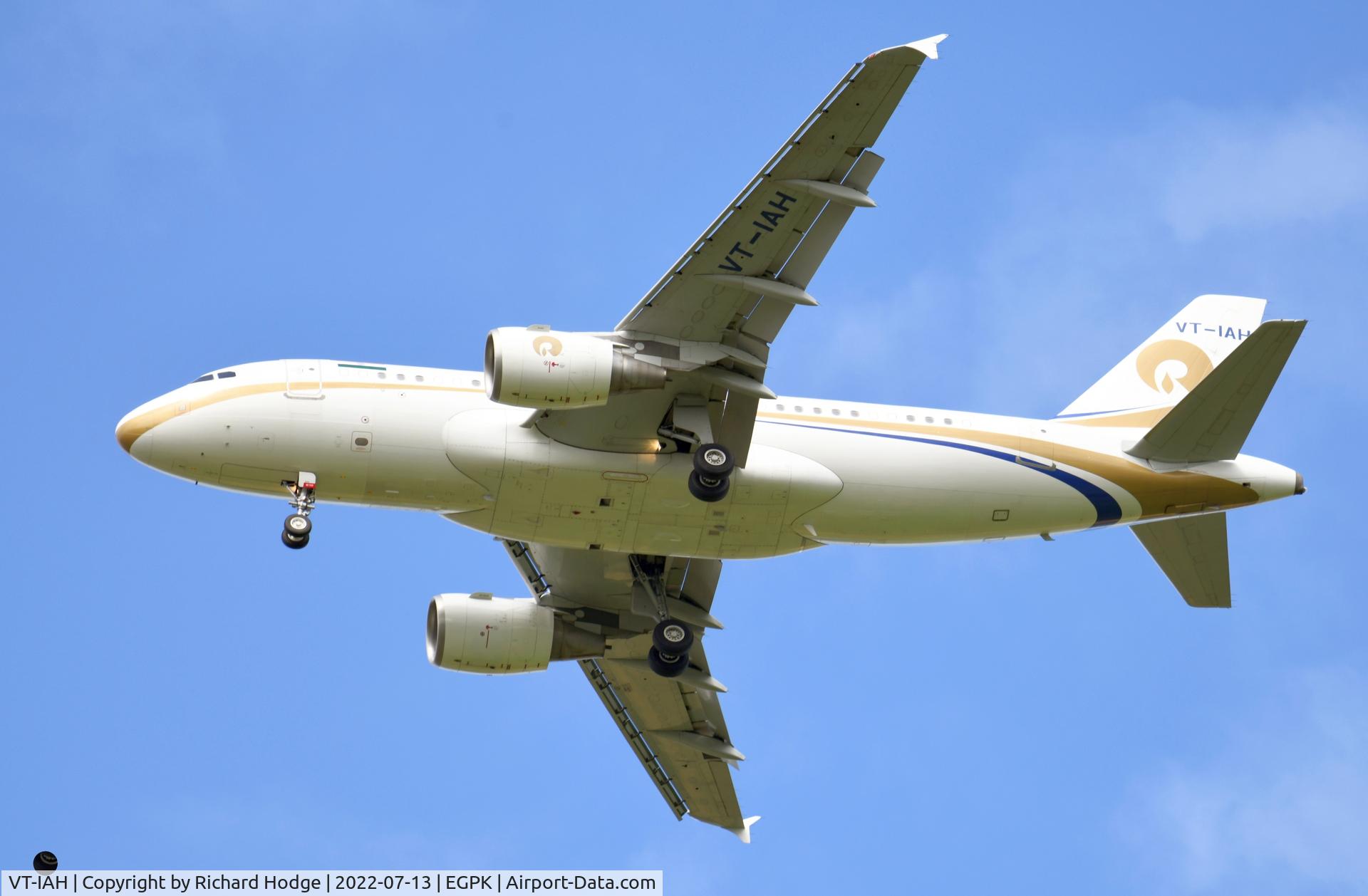 VT-IAH, 2006 Airbus ACJ319 (A319-115/CJ) C/N 2837, On approach 2.1/2 miles out for Rw 30 at Prestwick