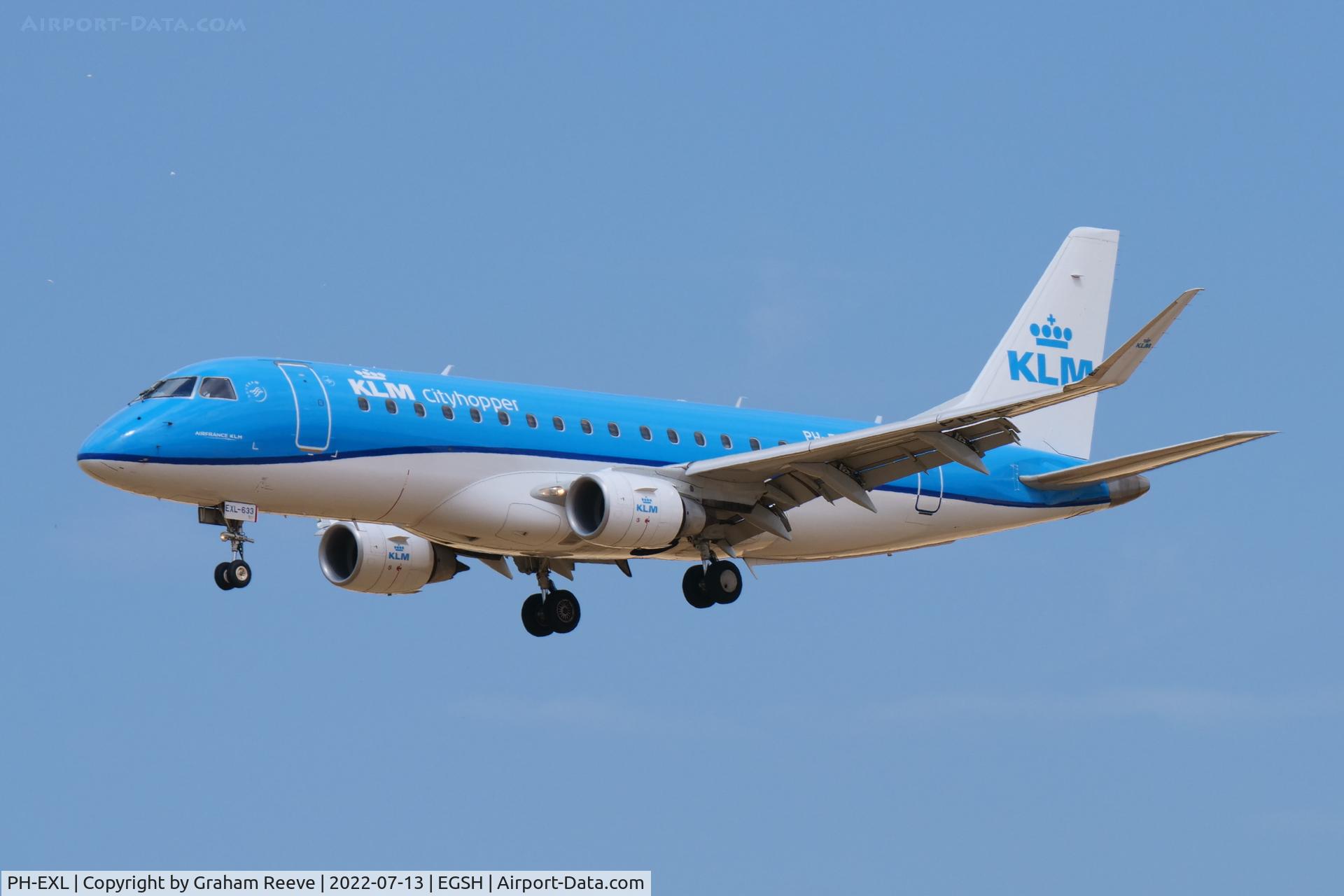 PH-EXL, 2017 Embraer ERJ-175STD (ERJ-170-200) C/N 17000633, Landing at Norwich.