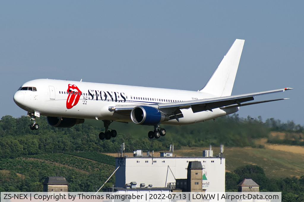 ZS-NEX, 1990 Boeing 767-35D/ER C/N 24865, Aeronexus Boeing 767-300(ER)