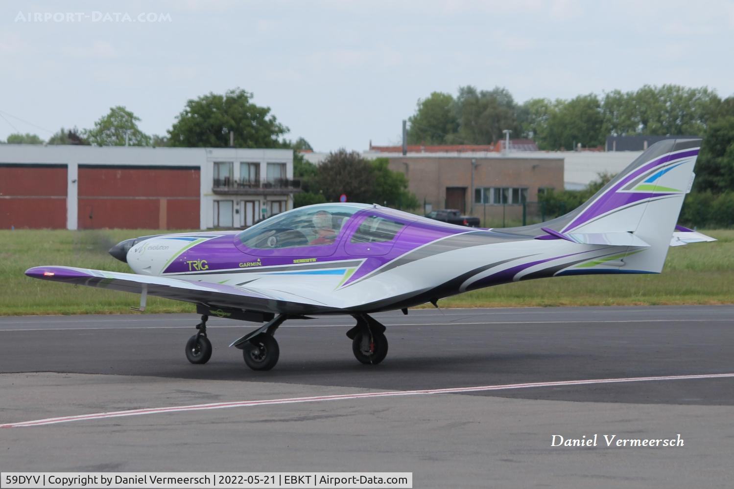 59DYV, 2022 JMB Aircraft VL-3 Evolution C/N VL-3-434, At Kortrijk Airport.