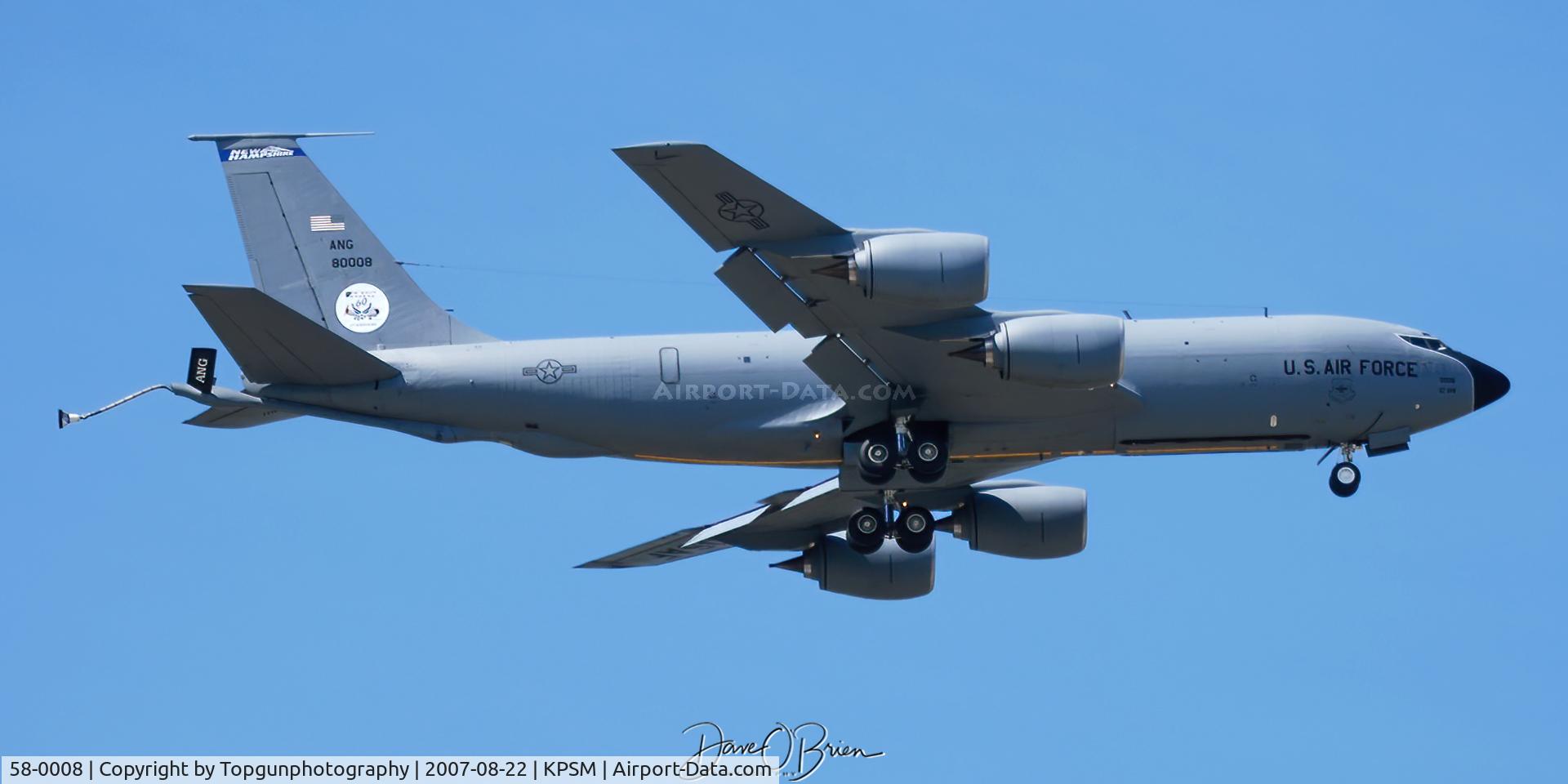 58-0008, 1958 Boeing KC-135R Stratotanker C/N 17753, PACK21 returns dragging 2 hornets up to PSM