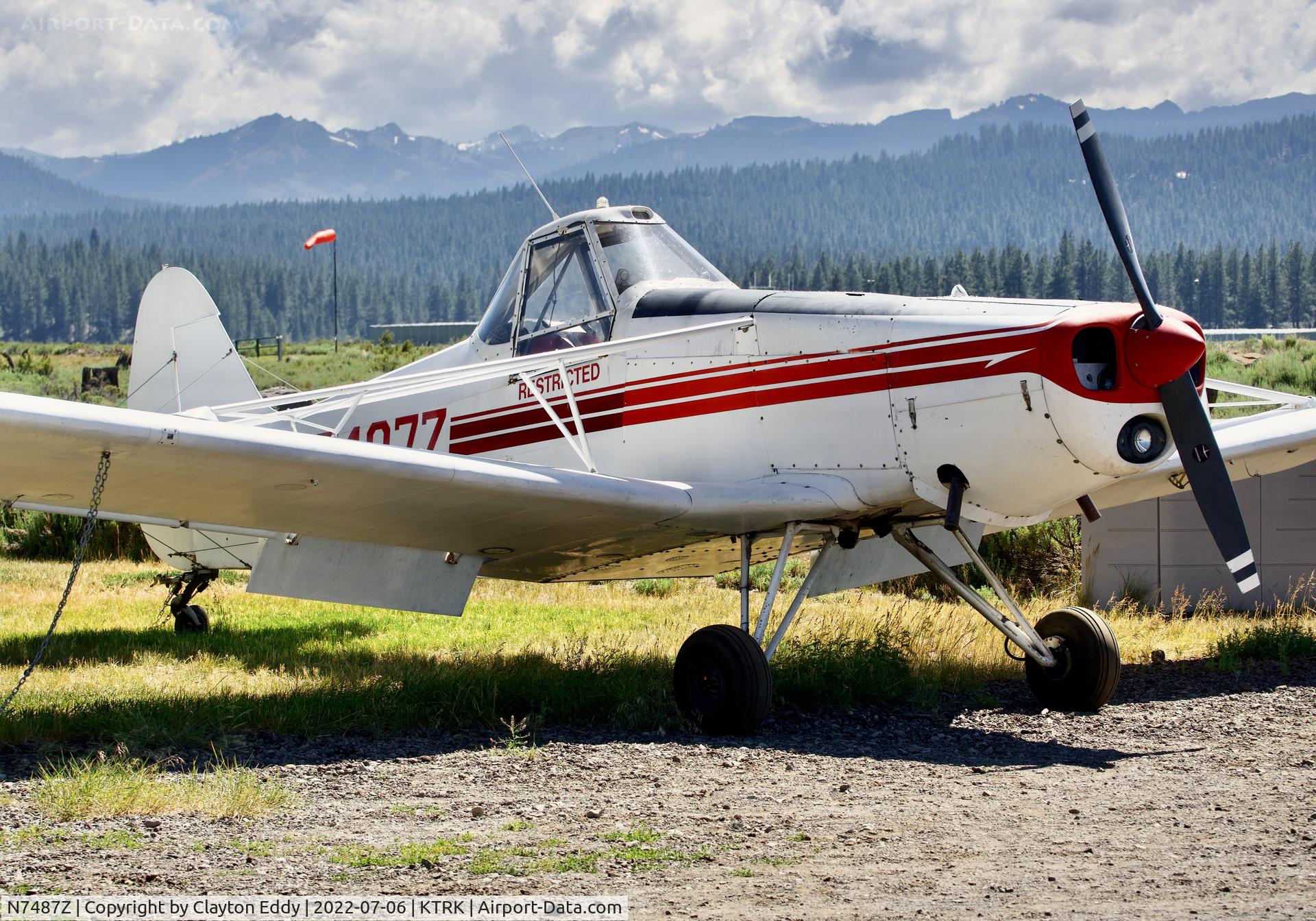 N7487Z, 1965 Piper PA-25-235 Pawnee C/N 25-3502, Truckee airport in California 2022.