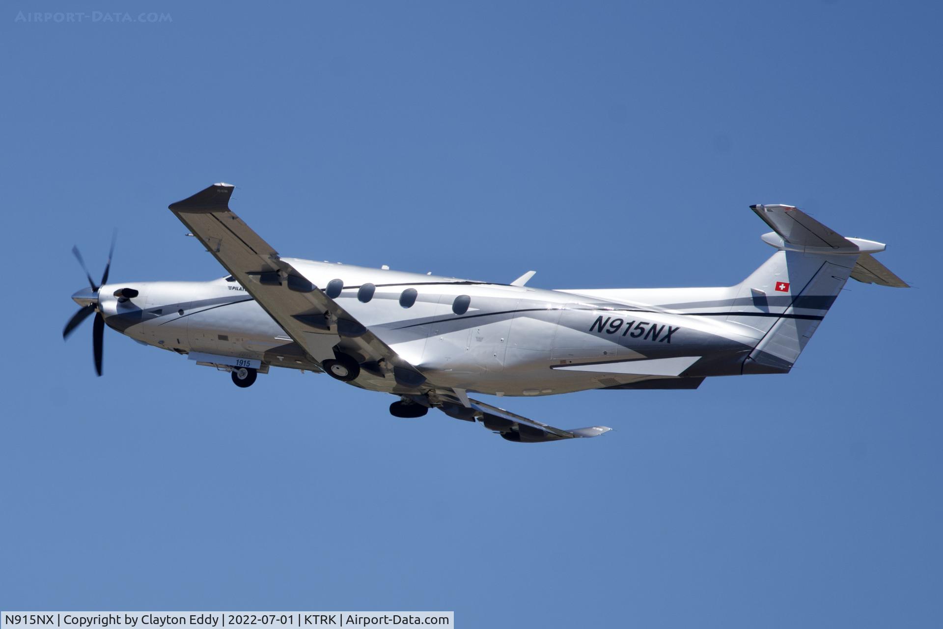 N915NX, 2019 Pilatus PC-12/47E C/N 1815, Truckee airport in California 2022.