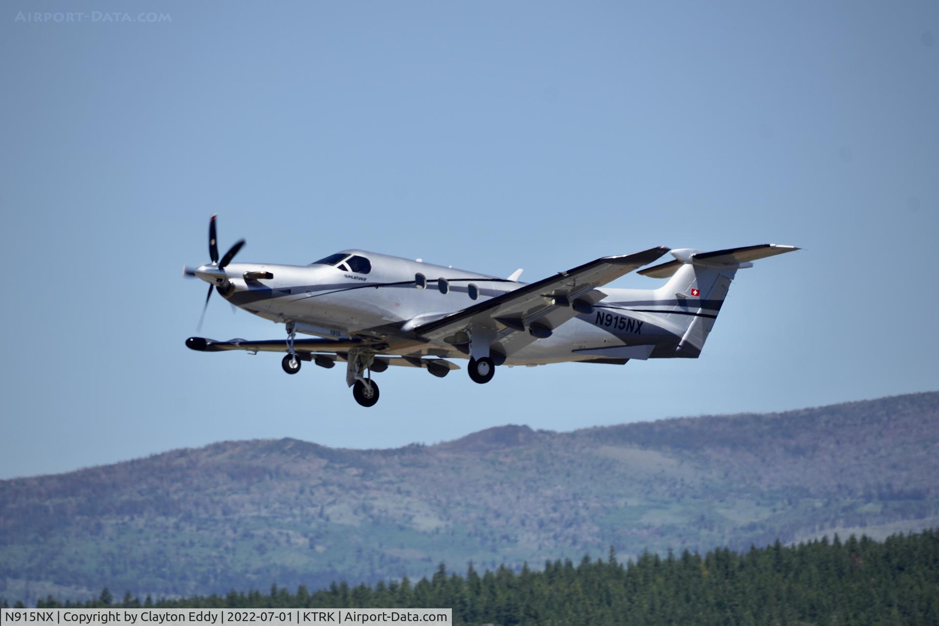 N915NX, 2019 Pilatus PC-12/47E C/N 1815, Truckee airport in California 2022.