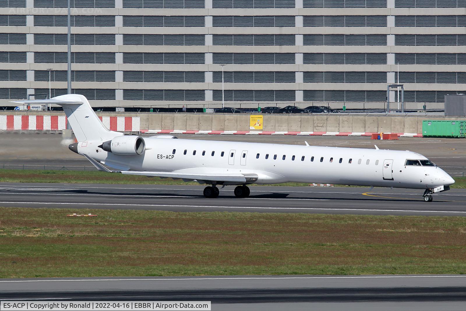 ES-ACP, 2009 Canadair CRJ-900ER (CL-600-2D24) C/N 15242, at bru