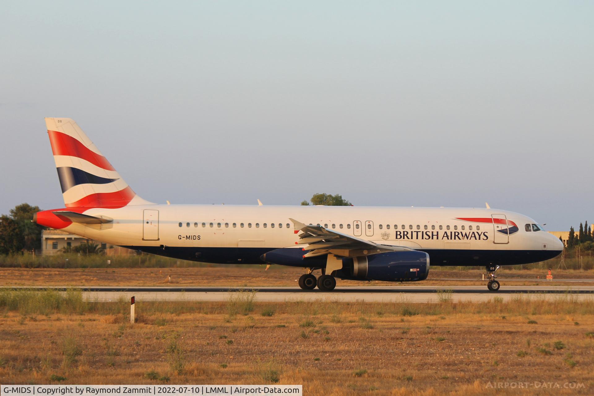 G-MIDS, 2001 Airbus A320-232 C/N 1424, A329 G-MIDS British Airways