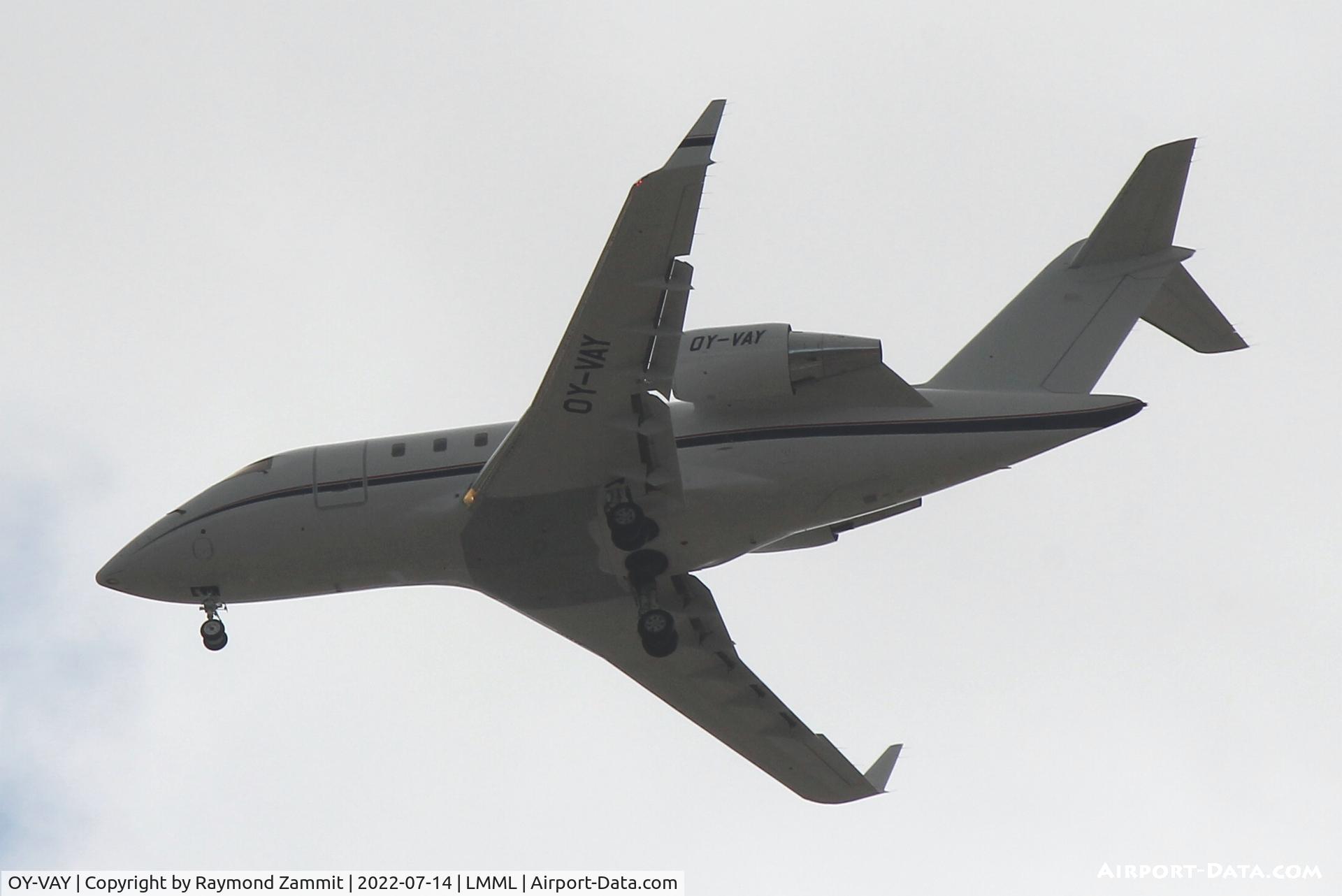 OY-VAY, 2011 Bombardier Challenger 605 (CL-600-2B16) C/N 5889, Bombardier Challenger 605 OY-VAY Luxaviation