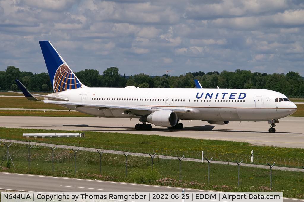 N644UA, 1991 Boeing 767-322 C/N 25094, United Airlines Boeing 767-300(ER)