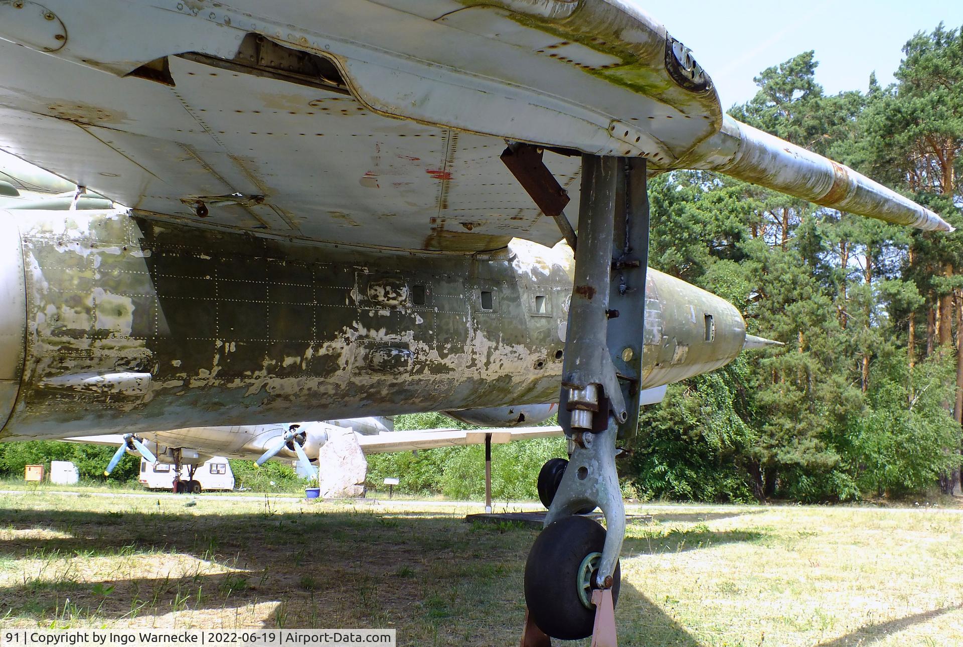 91, Yakovlev Yak-28R C/N 8961310, Yakovlev Yak-28R BREWER-D at the Luftfahrtmuseum Finowfurt