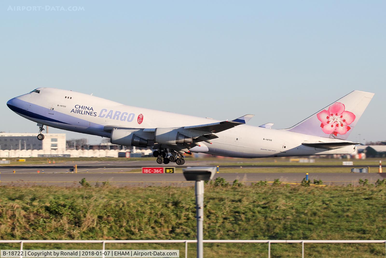 B-18722, 2006 Boeing 747-409F/SCD C/N 34265, at spl