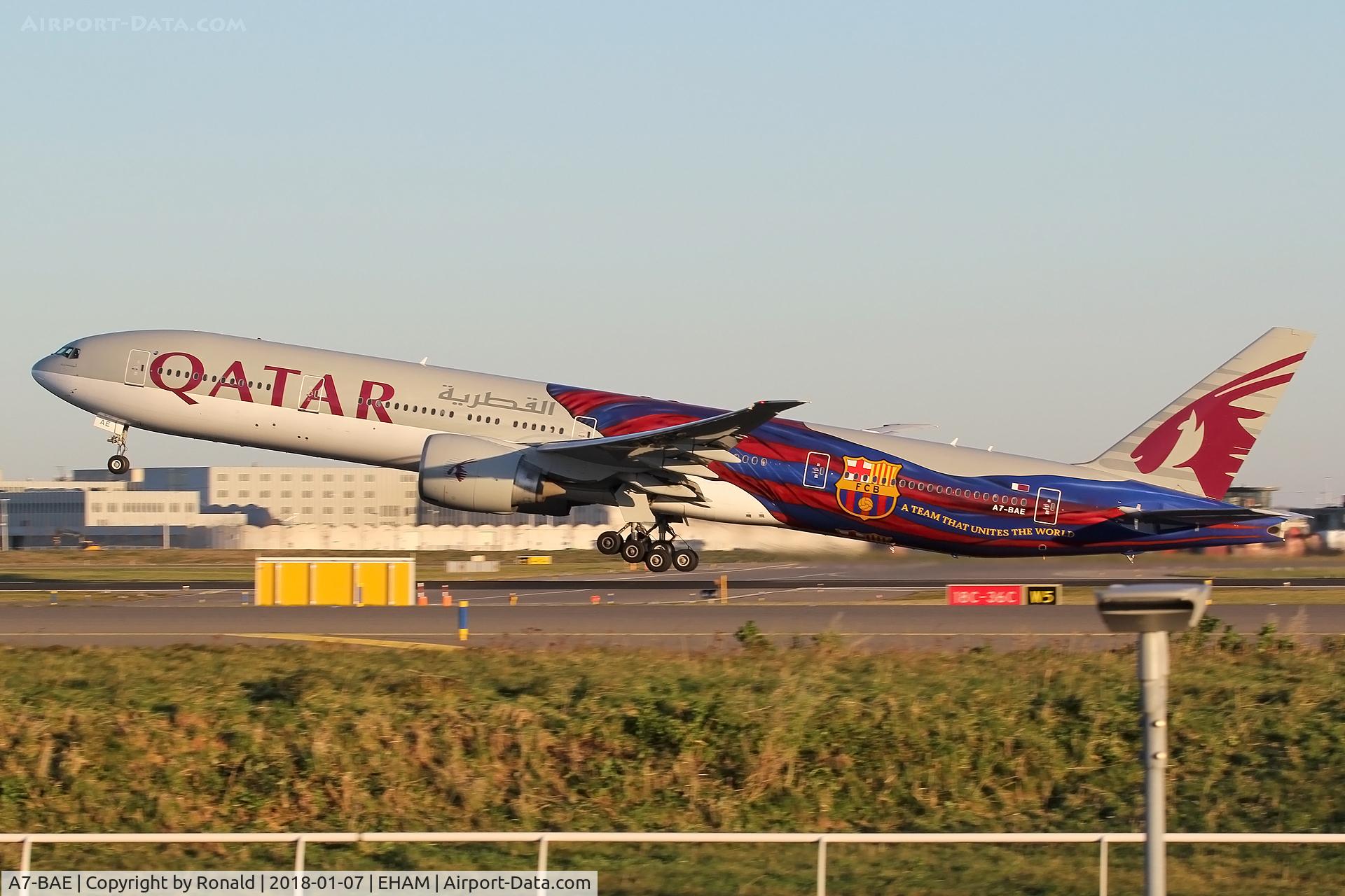 A7-BAE, 2009 Boeing 777-3DZ/ER C/N 36104, at spl