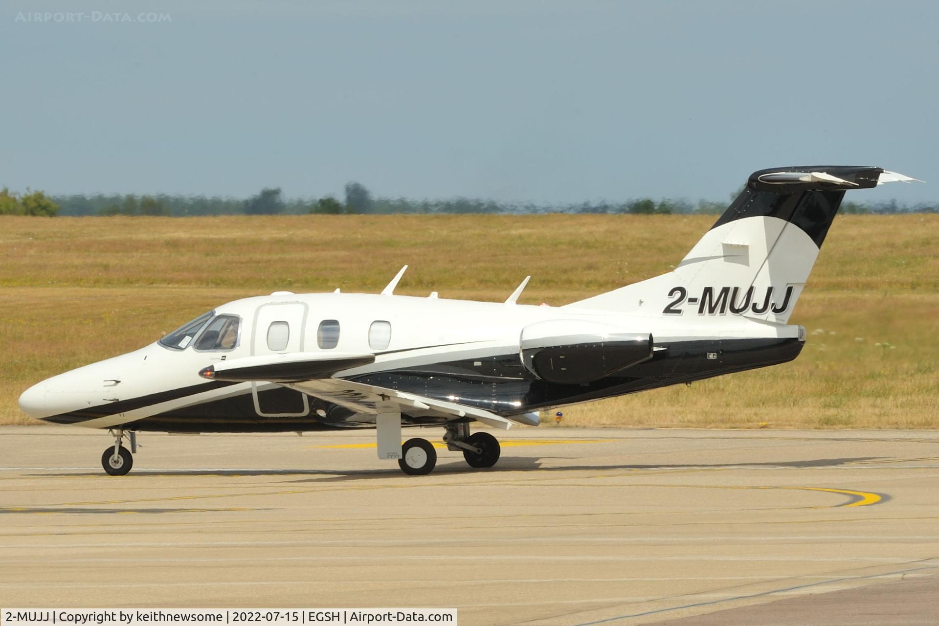 2-MUJJ, 2008 Eclipse Aviation Corp EA500 C/N 000263, Arriving at Norwich from Nice, France.