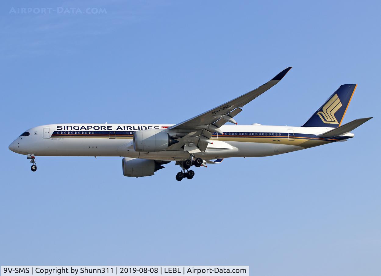 9V-SMS, 2017 Airbus A350-941 C/N 158, Landing rwy 25R