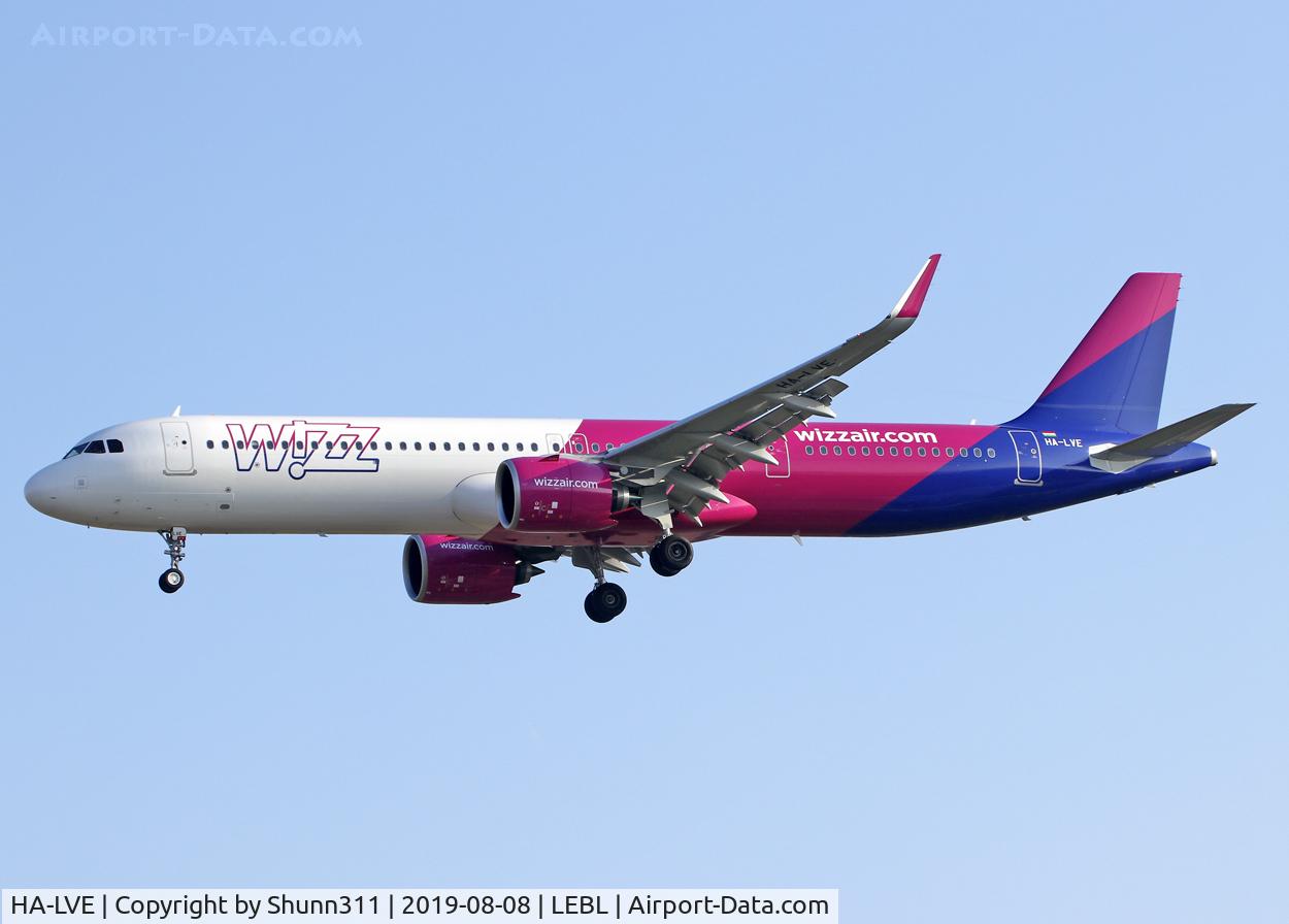 HA-LVE, 2019 Airbus A321-271NX C/N 8941, Landing rwy 25R