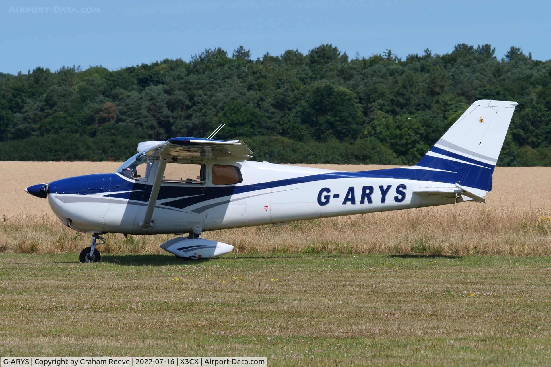 G-ARYS, 1962 Cessna 172C C/N 17249291, Parked at Northrepps.