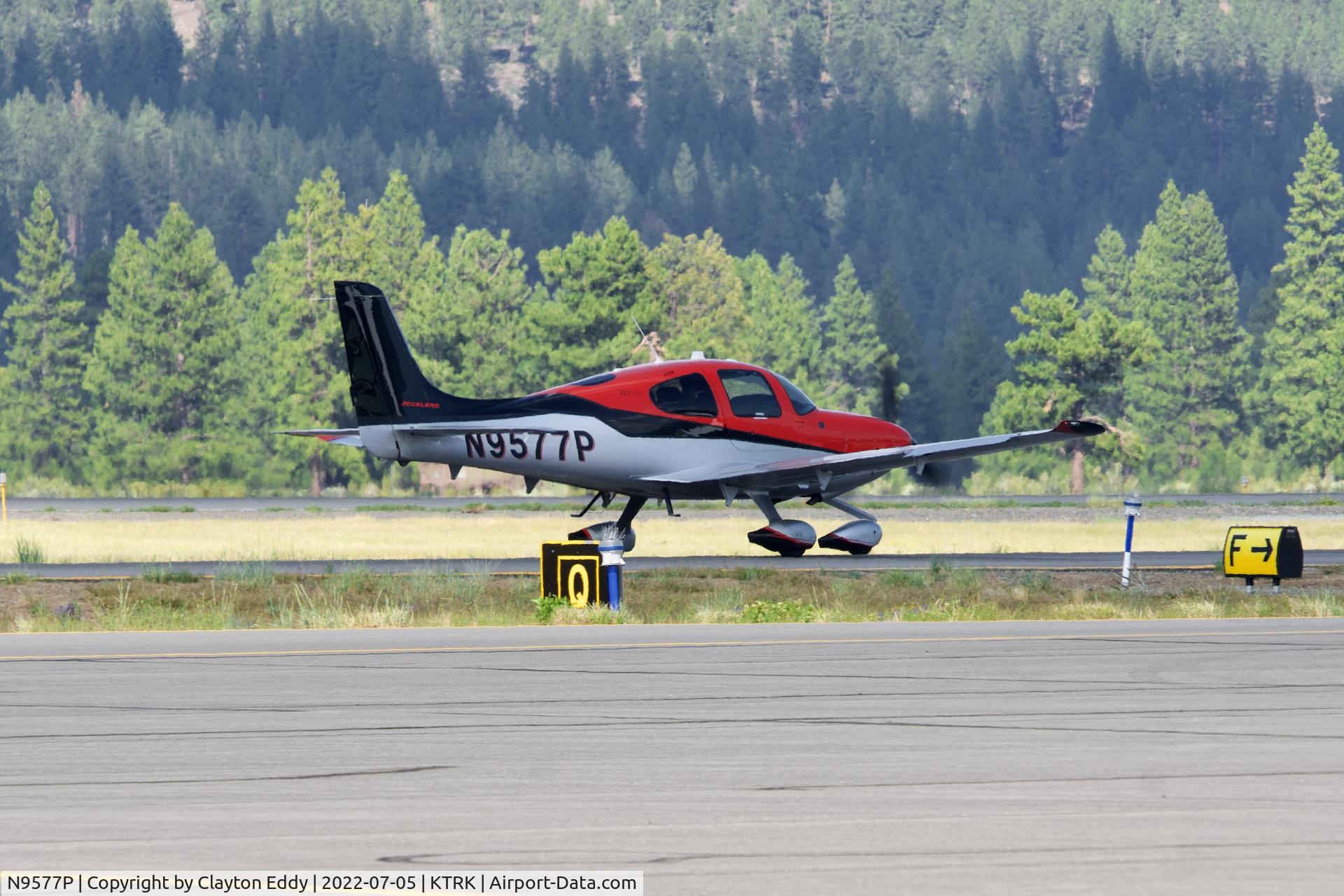 N9577P, 2015 Cirrus SR22T C/N 1128, Truckee airport in California 2022.