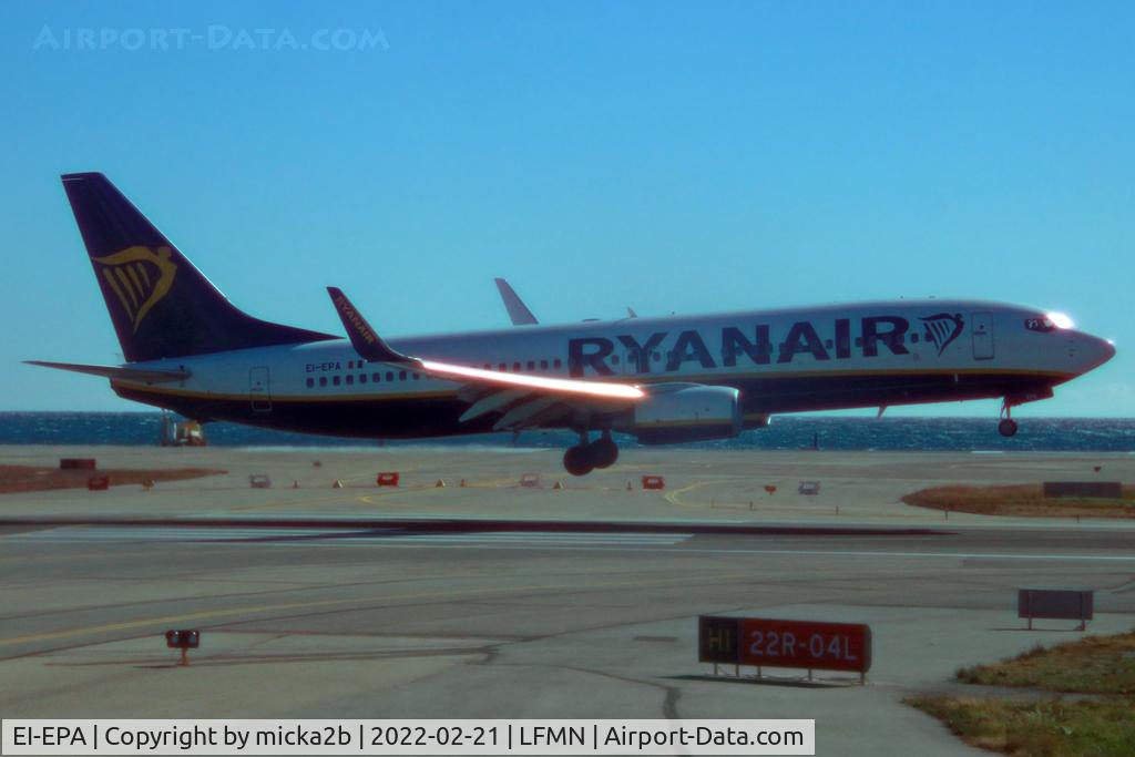 EI-EPA, 2011 Boeing 737-8AS C/N 34987, Landing