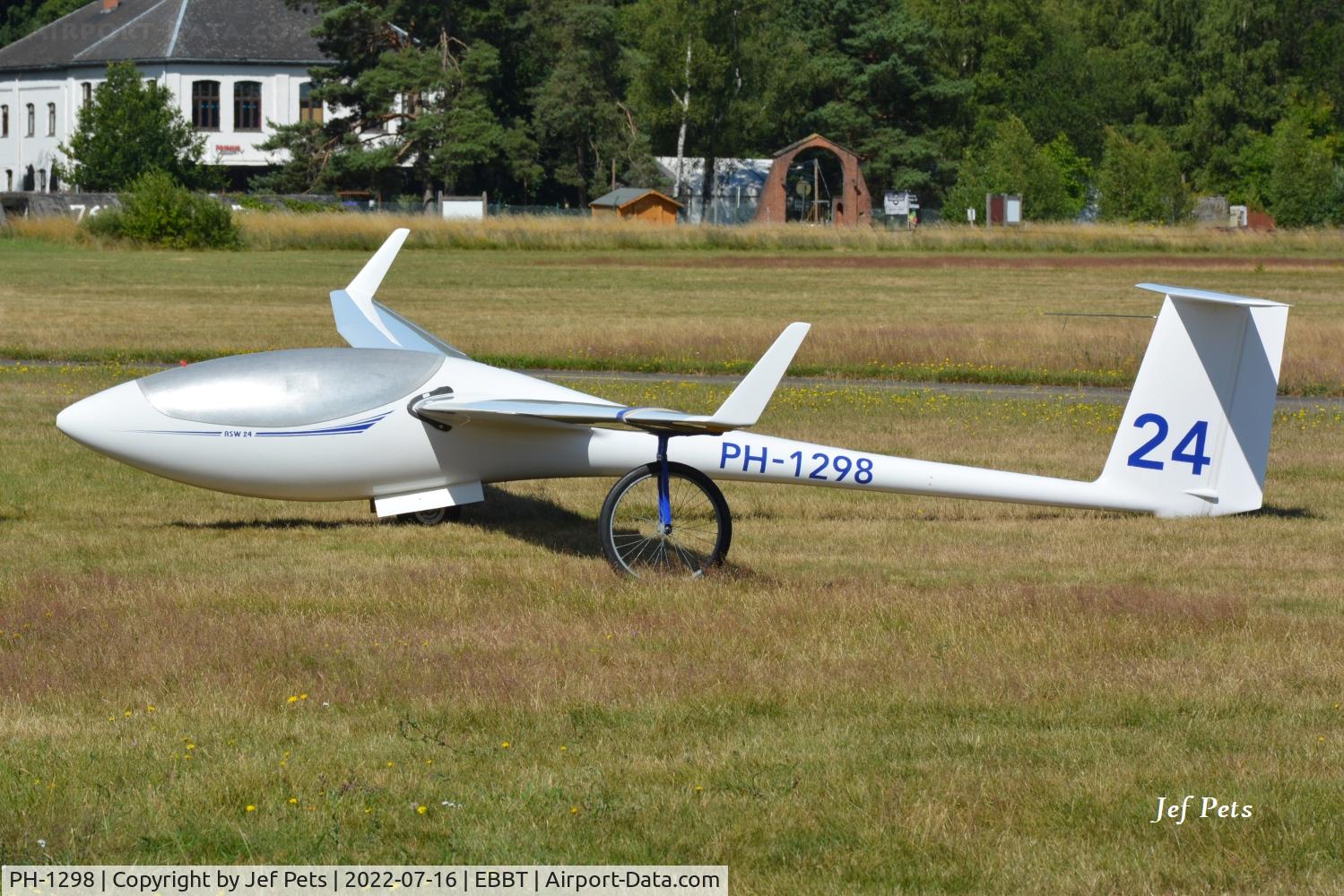 PH-1298, Schleicher ASW-24 C/N 24021, At Brasschaat.