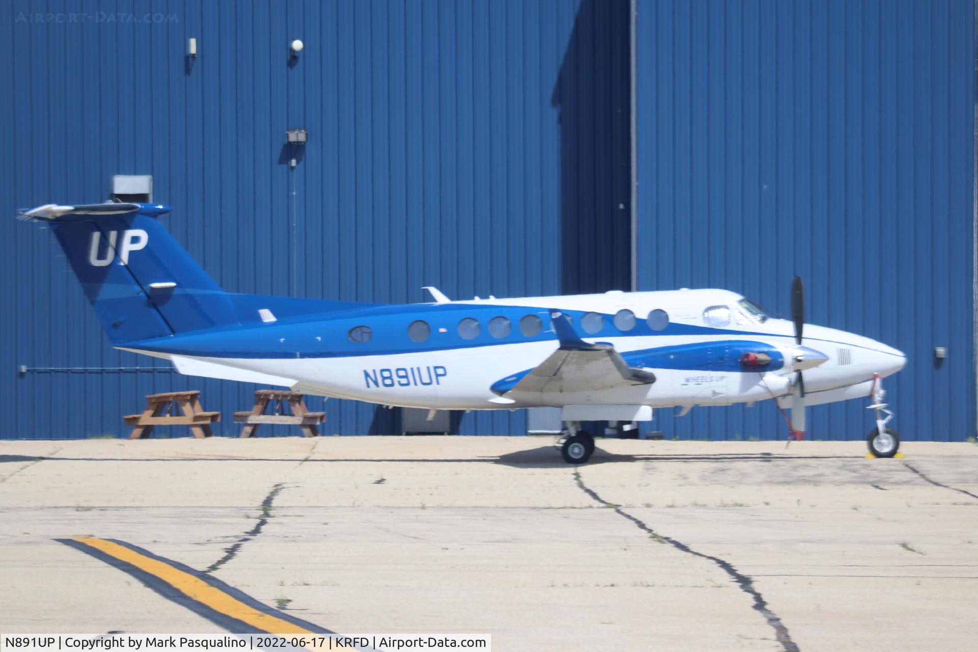 N891UP, 2018 Beech B300 King Air C/N FL-1136, Beech 350