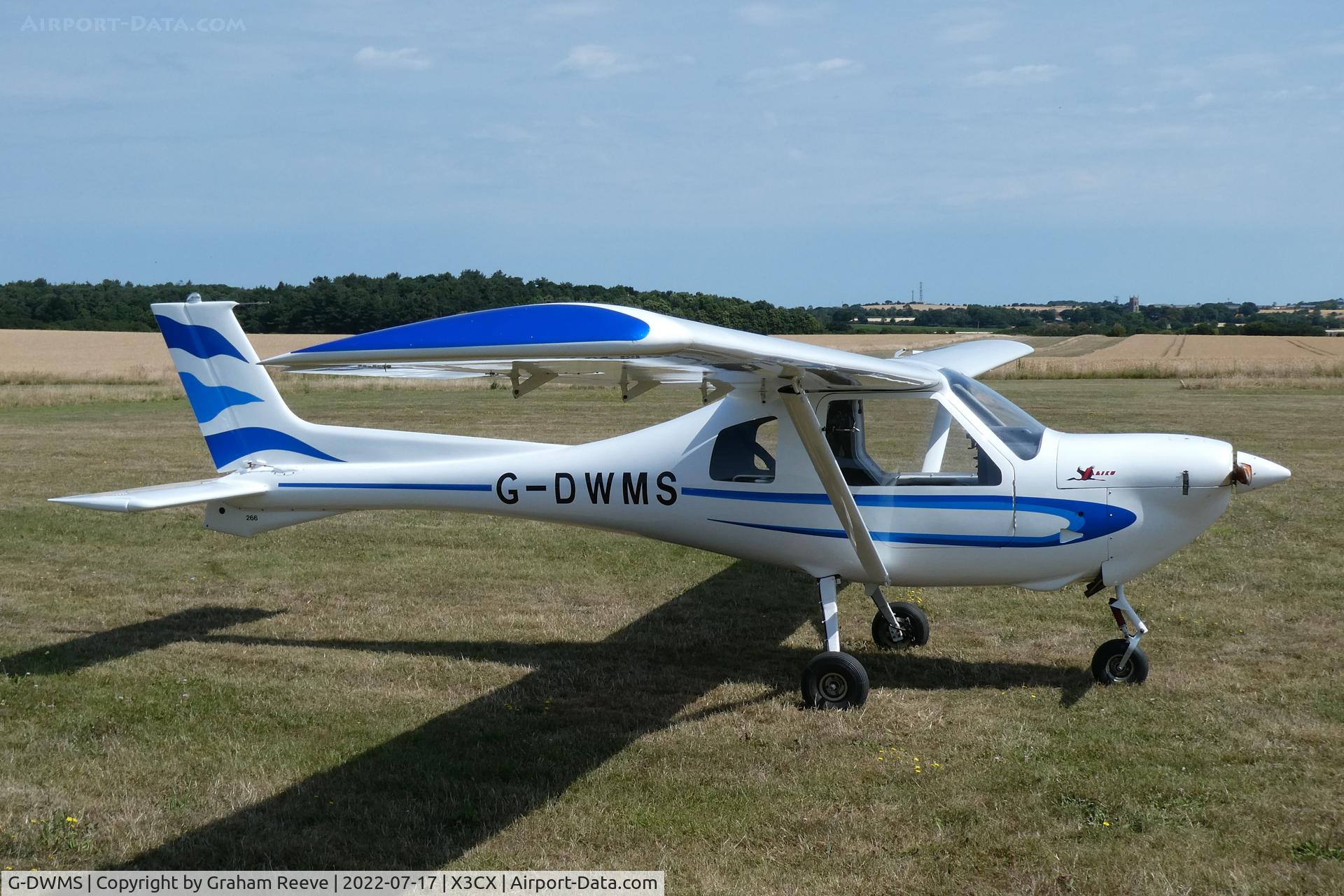 G-DWMS, 2001 Jabiru UL-450 C/N PFA 274A-13491, Parked at Northrepps.