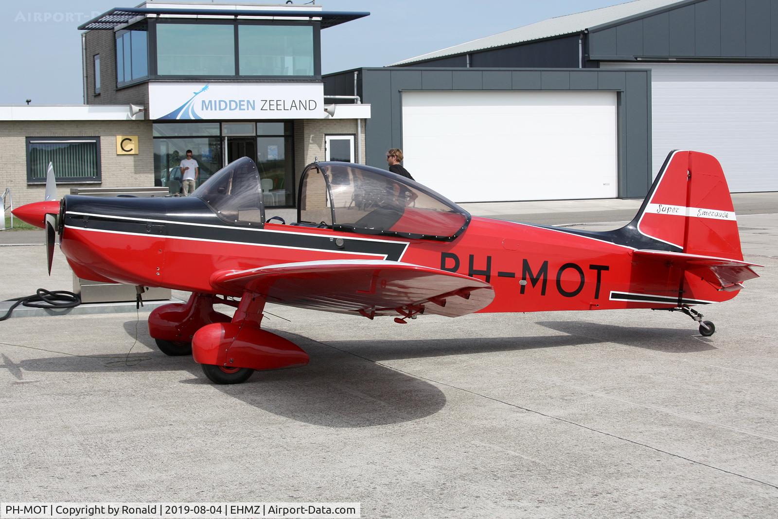 PH-MOT, Scintex CP-1315 C3 Super Emeraude C/N 915, at ehmz
