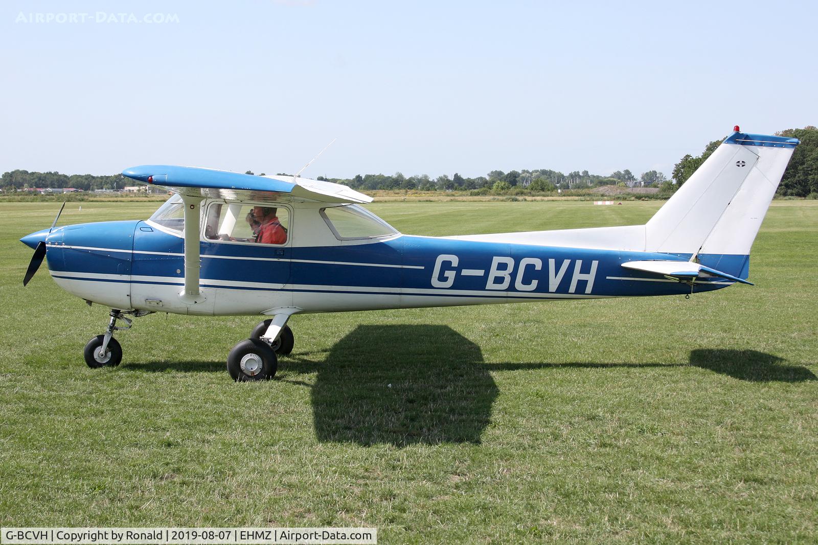 G-BCVH, 1974 Reims FRA150L Aerobat C/N 0258, at ehmz