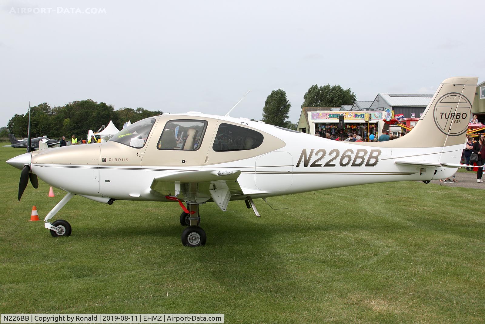 N226BB, 2004 Cirrus SR20 G2 C/N 1431, at ehmz