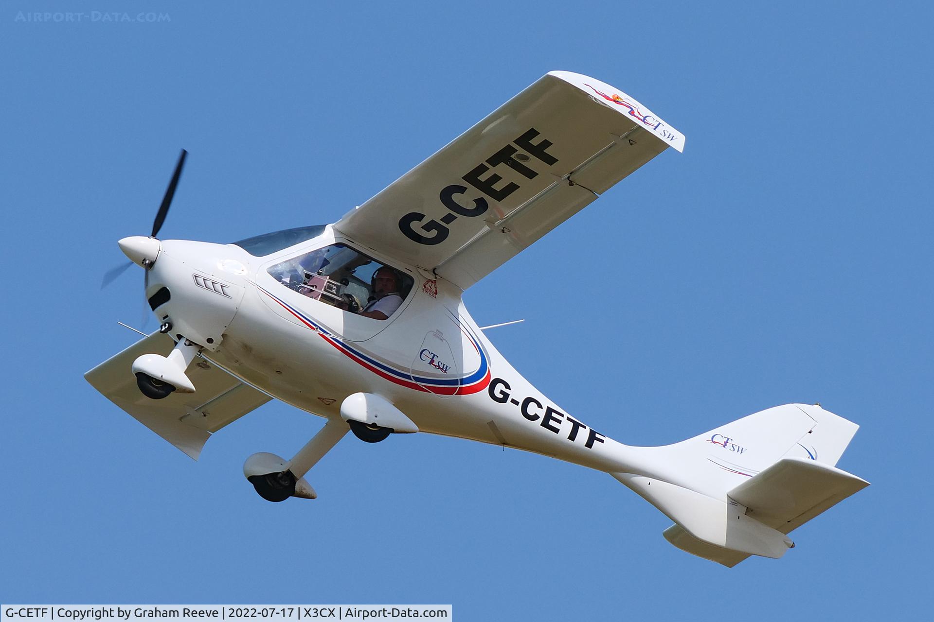 G-CETF, 2007 Flight Design CTSW C/N 8318, Departing from Northrepps.