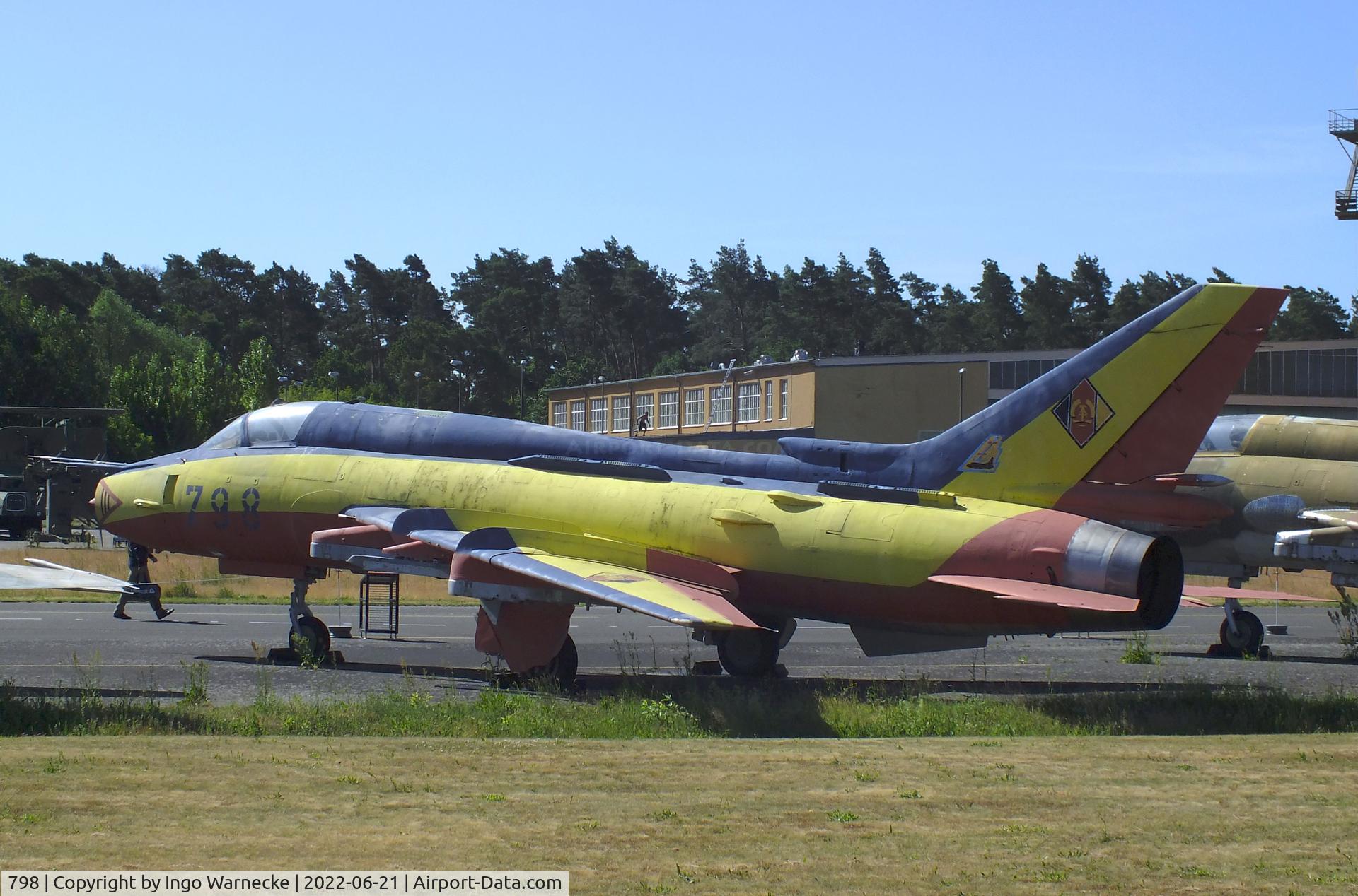 798, 1986 Sukhoi Su-22M-4 C/N 31406, Sukhoi Su-22M-4 FITTER-K at the MHM Berlin-Gatow (aka Luftwaffenmuseum, German Air Force Museum)