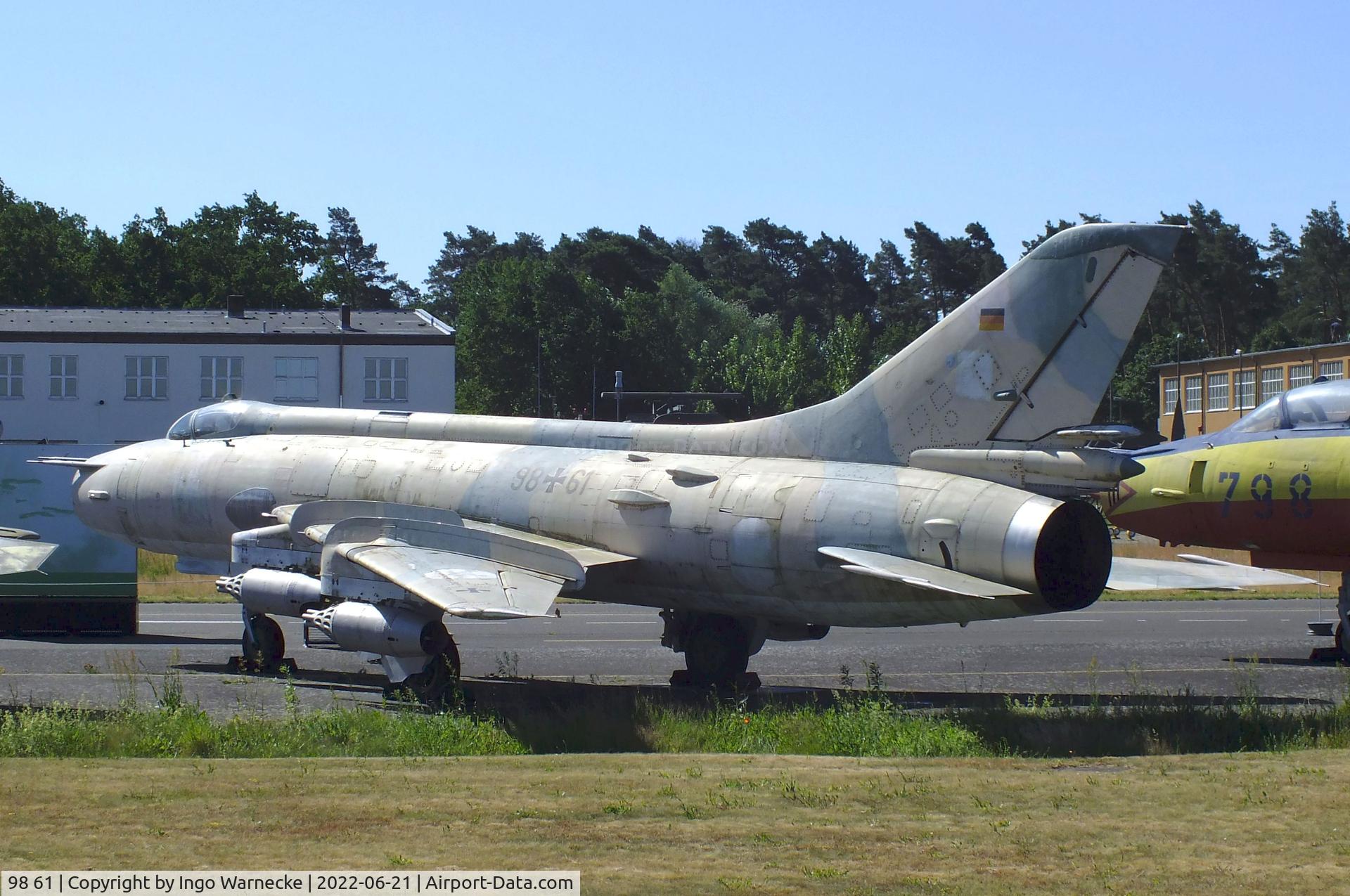 98 61, Sukhoi Su-20 C/N 72412, Sukhoi Su-20 (Su-17M export version) FITTER-C at the MHM Berlin-Gatow (aka Luftwaffenmuseum, German Air Force Museum)