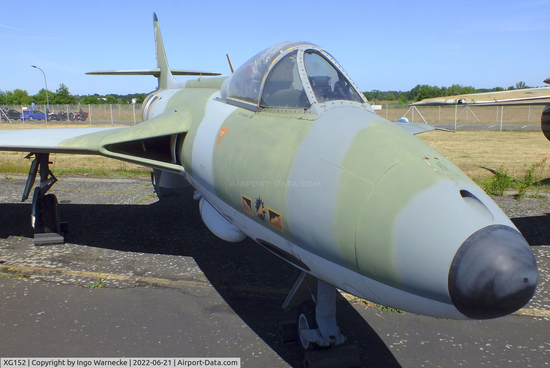 XG152, 1956 Hawker Hunter F.6 C/N S4/U/3385, Hawker Hunter F6 at the MHM Berlin-Gatow (aka Luftwaffenmuseum, German Air Force Museum)