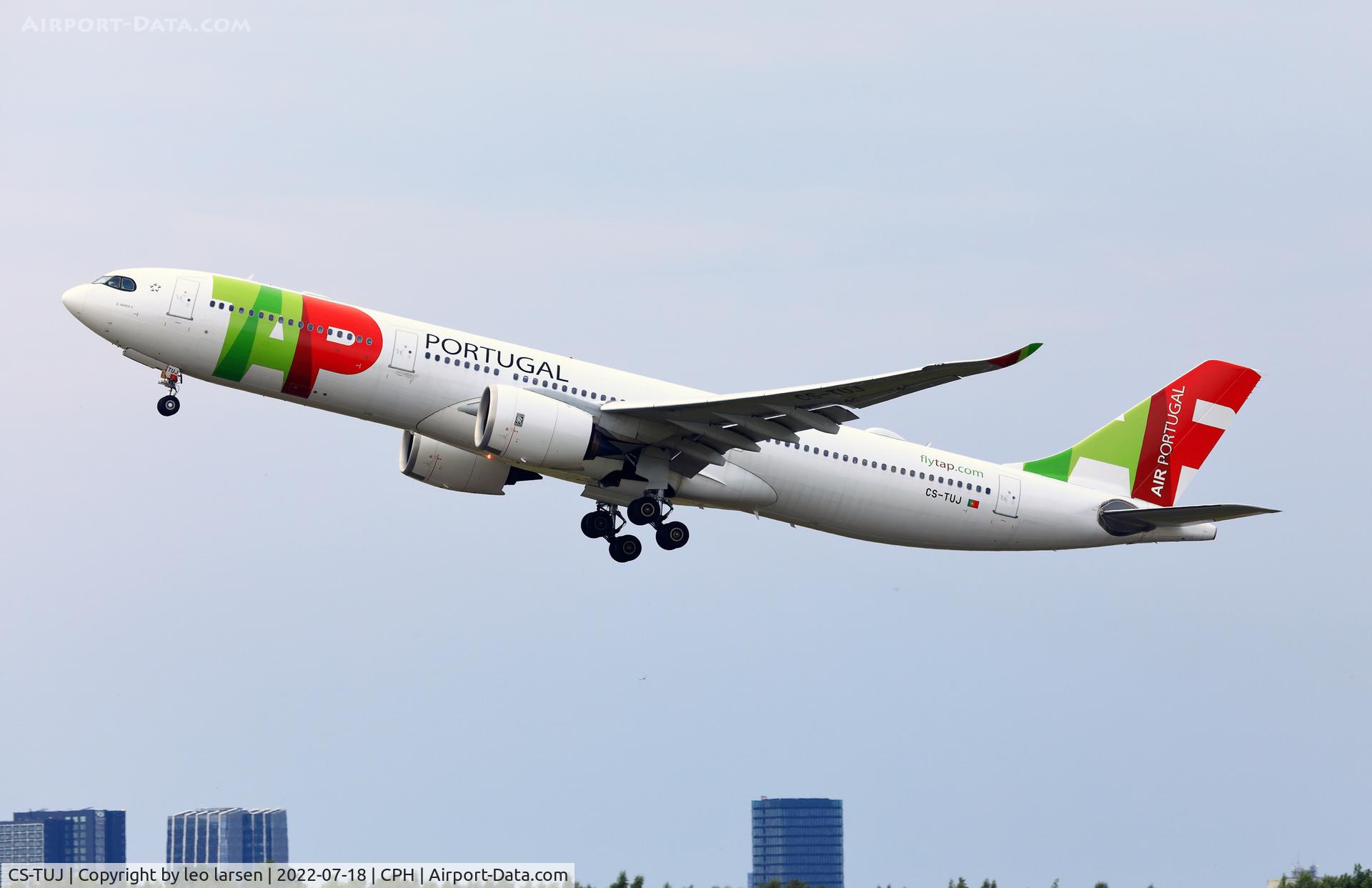 CS-TUJ, 2019 Airbus A330-941 C/N 1909, Copenhagen 18.7.2022