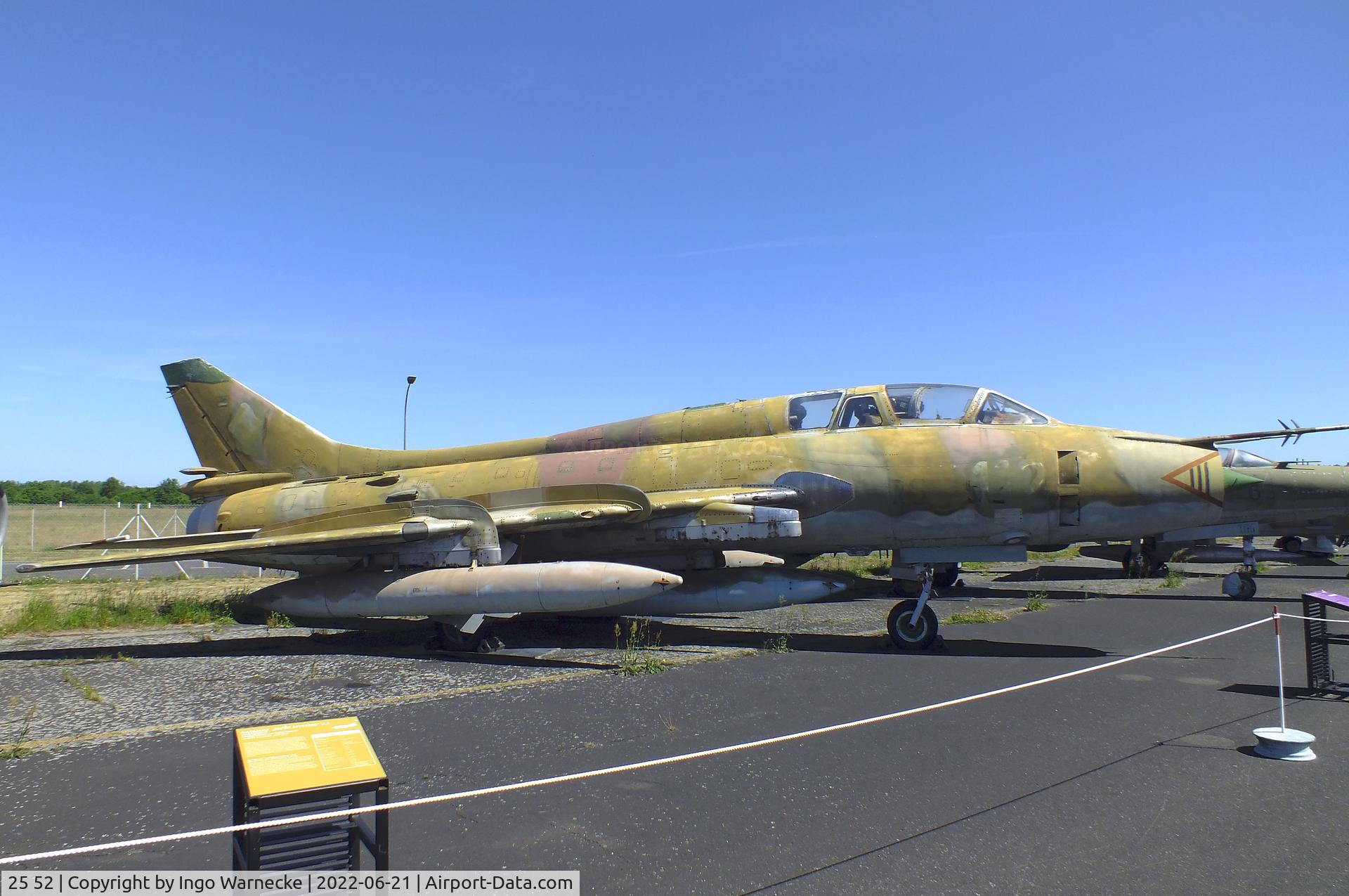 25 52, Sukhoi Su-22UM-3K C/N 17532367001, Sukhoi Su-22UM-3K FITTER-G at the MHM Berlin-Gatow (aka Luftwaffenmuseum, German Air Force Museum)