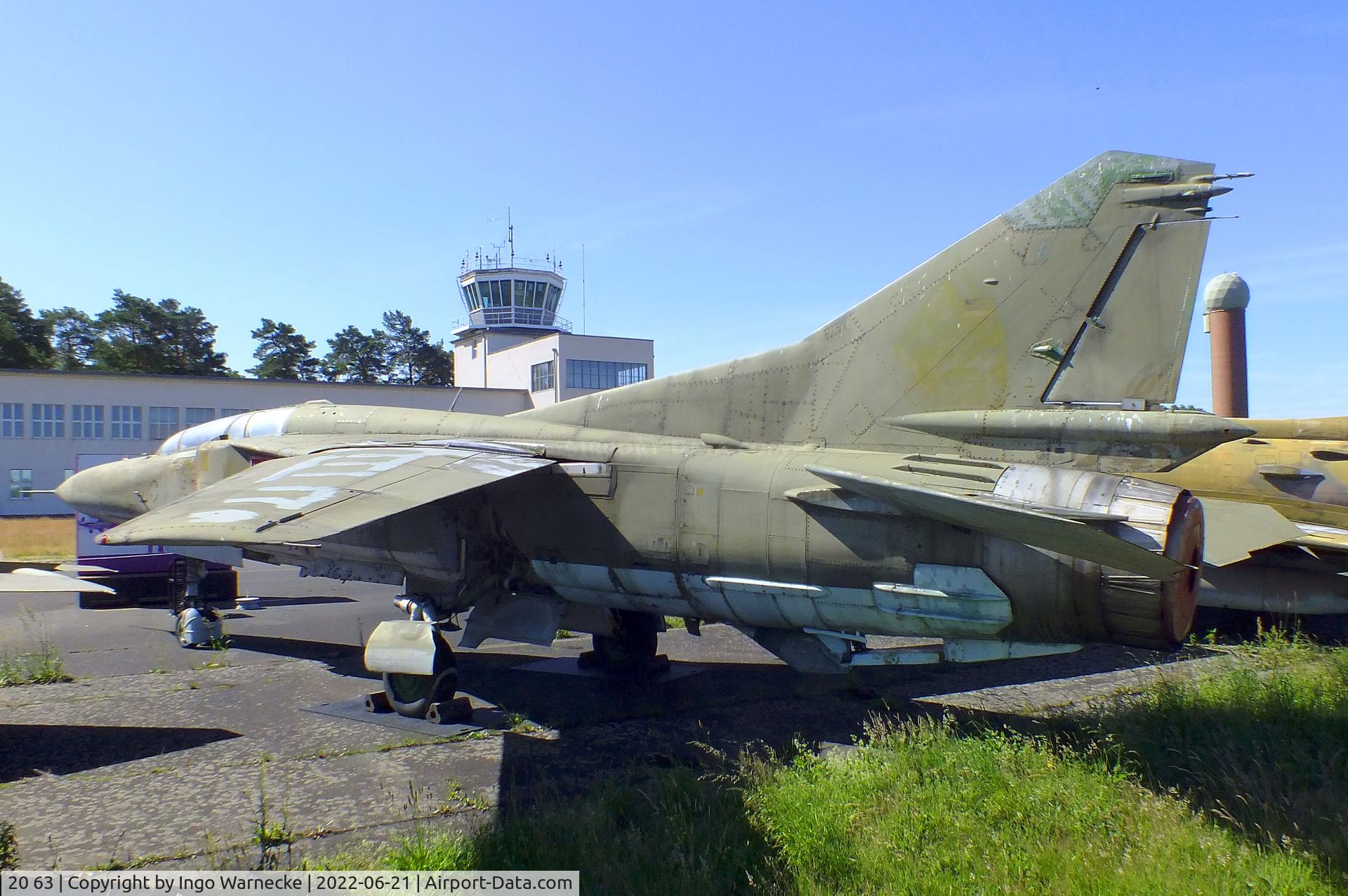 20 63, 1979 Mikoyan-Gurevich MiG-23UB C/N A1037902, Mikoyan i Gurevich MiG-23UB FLOGGER-C at the MHM Berlin-Gatow (aka Luftwaffenmuseum, German Air Force Museum)