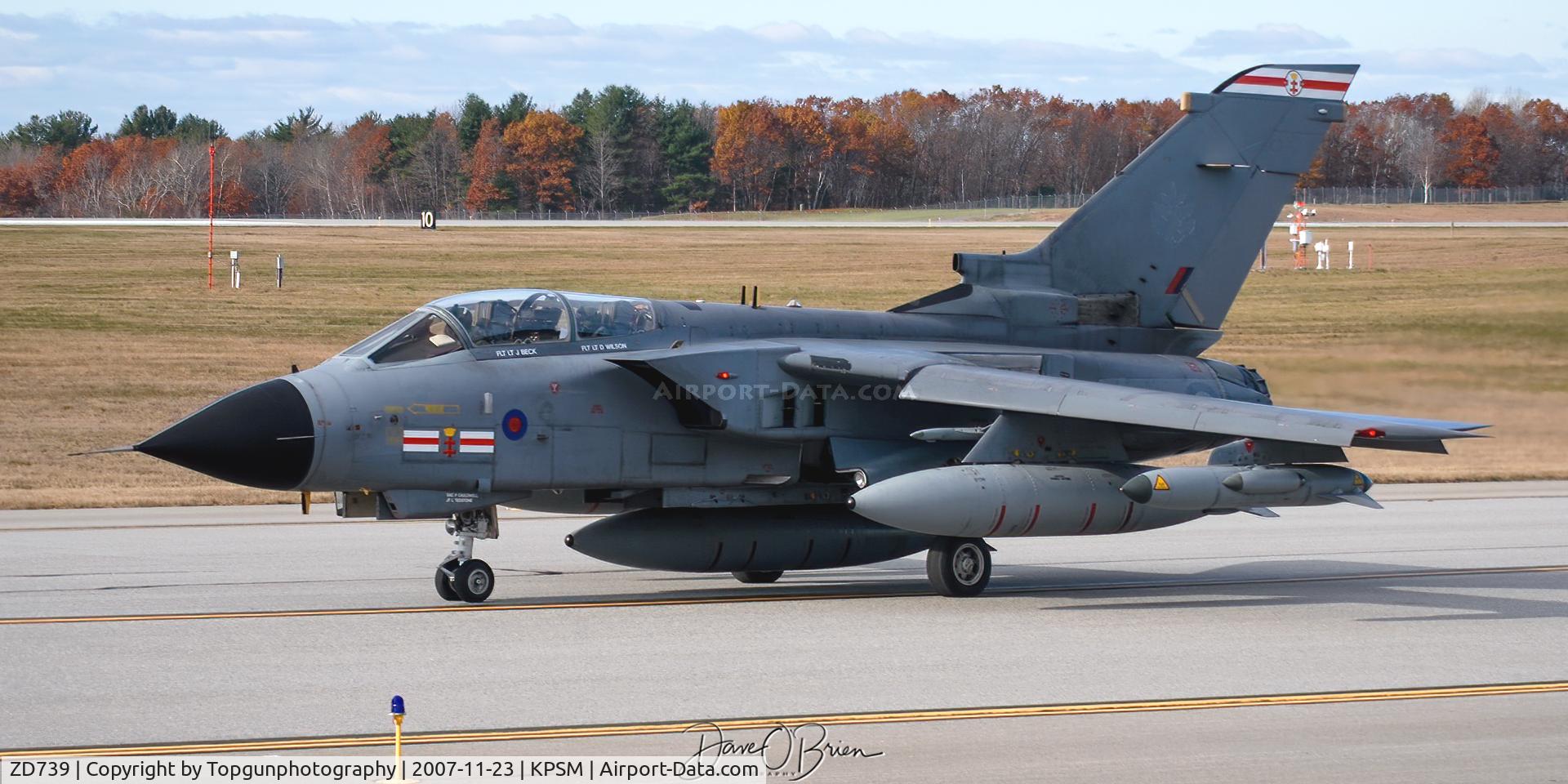 ZD739, 1984 Panavia Tornado GR.4 C/N 358/BS123/3165, Coming back through Pease