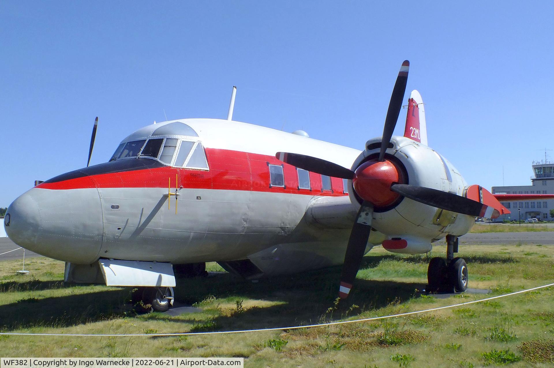 WF382, 1952 Vickers Varsity T.1 C/N 541, Vickers Varsity T1 (minus outer wings) at the MHM Berlin-Gatow (aka Luftwaffenmuseum, German Air Force Museum)
