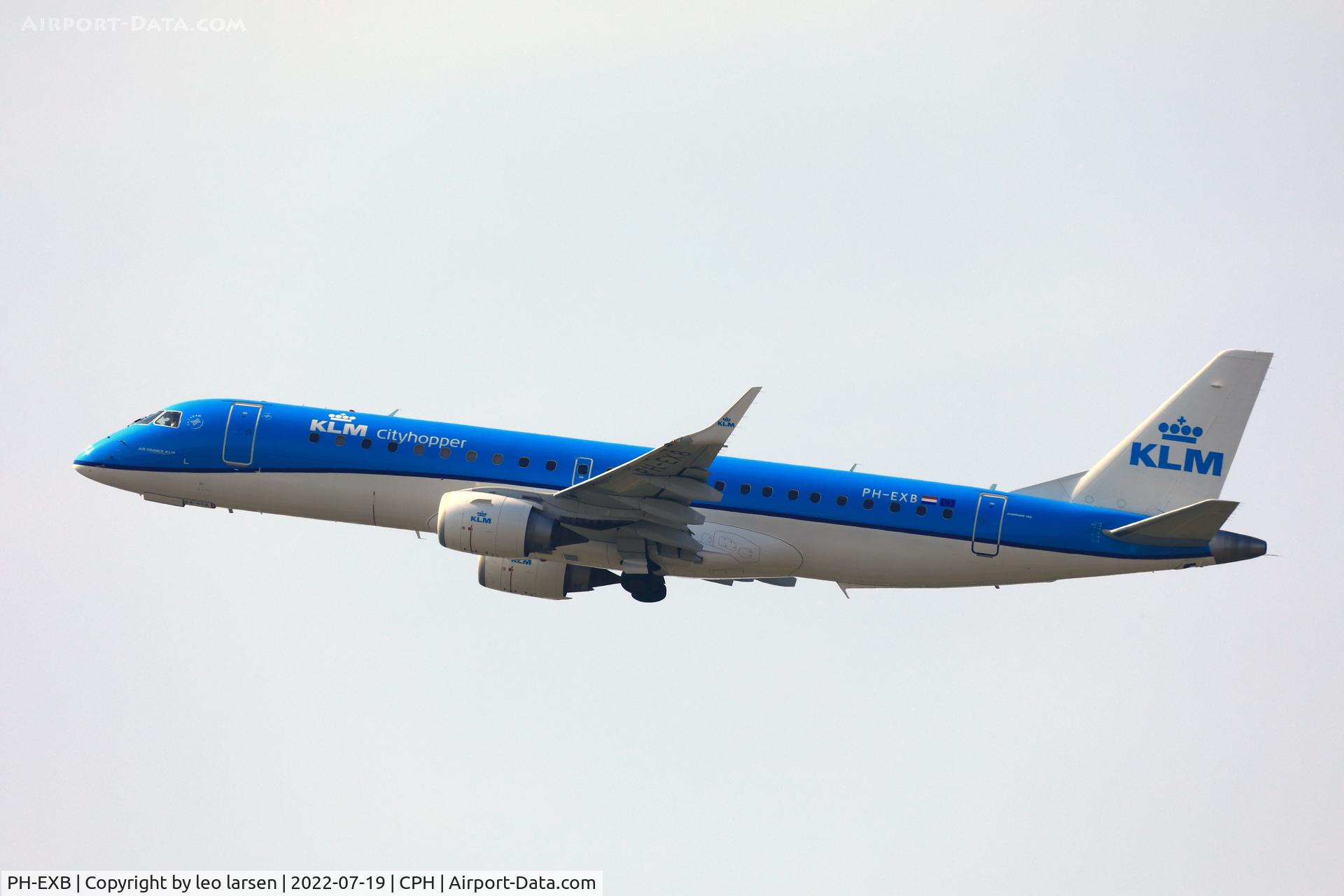 PH-EXB, 2014 Embraer 190STD (ERJ-190-100) C/N 19000658, Copenhagen 19.7.2022