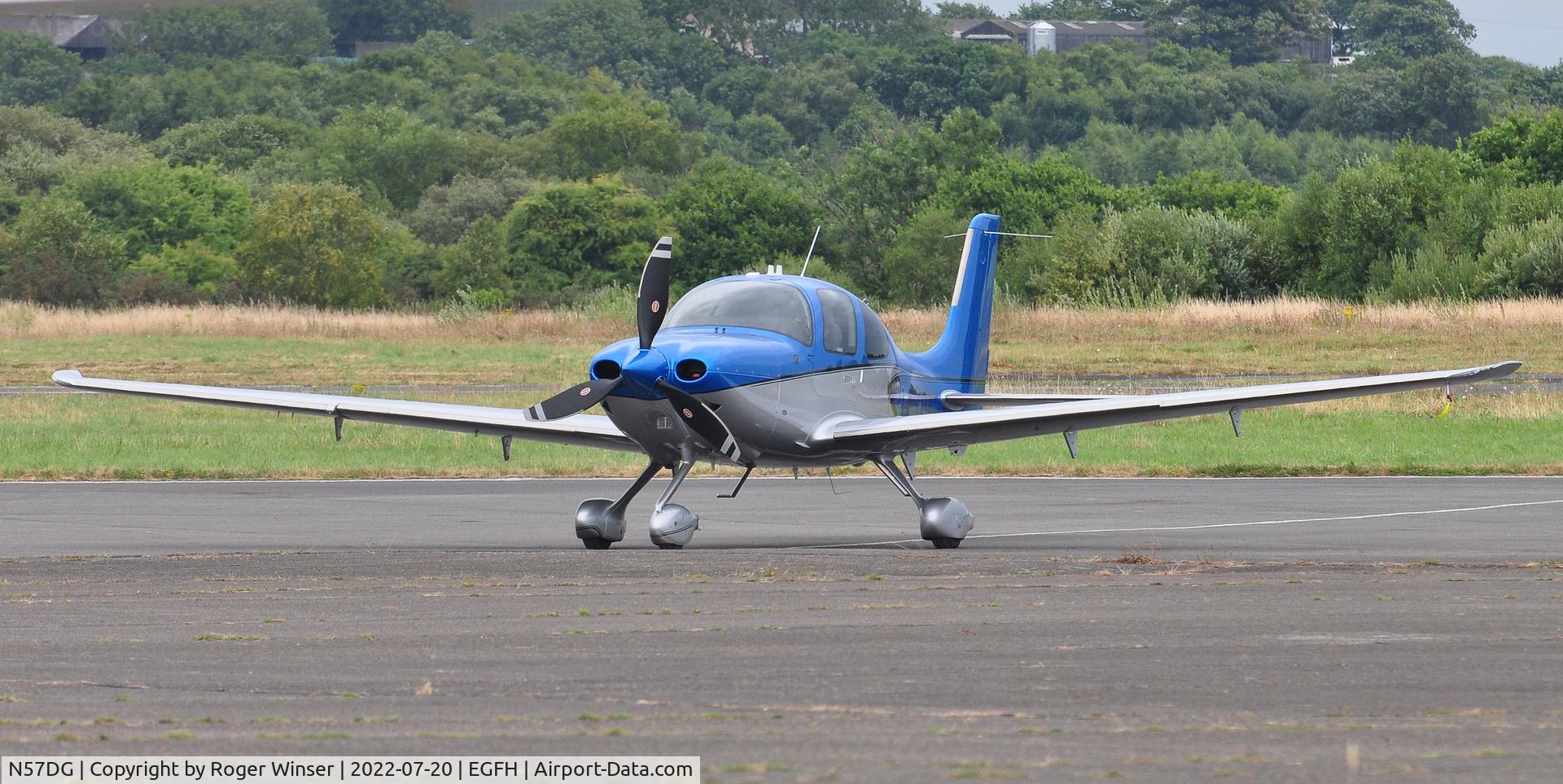 N57DG, 2020 Cirrus SR-22T GTS Platinum C/N 2190, Visiting SR-22T.