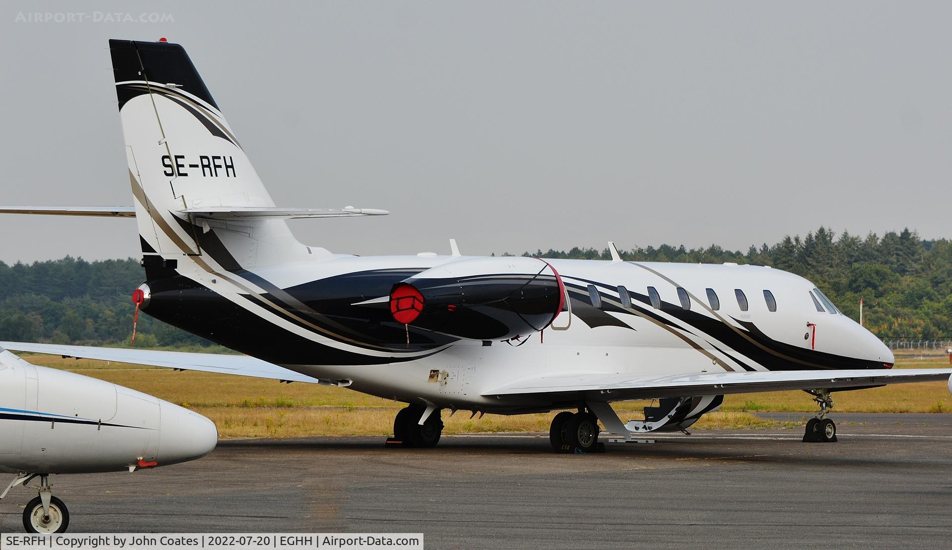 SE-RFH, 2006 Cessna 680 Citation Sovereign C/N 680-0059, Parked at Technicair