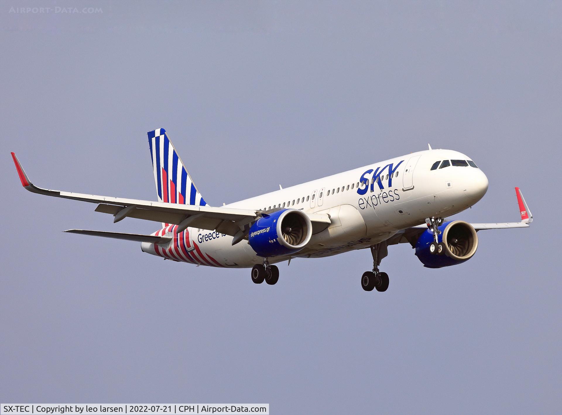 SX-TEC, 2020 Airbus A320-251N C/N 9566, Copenhagen 21.7.2022 app to R-22L