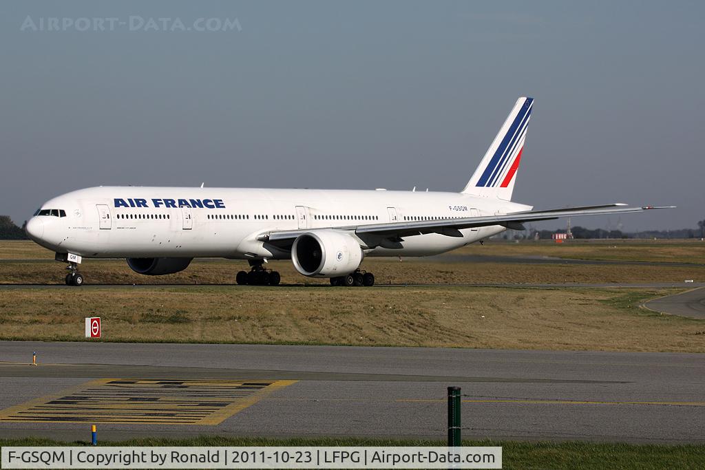 F-GSQM, 2006 Boeing 777-328/ER C/N 32848, at cdg