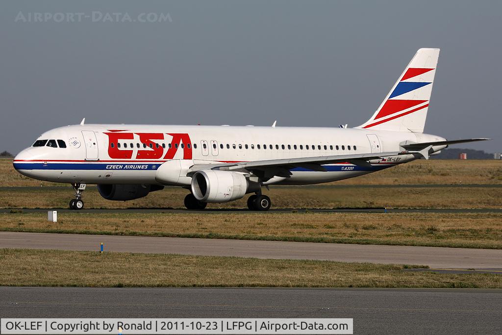 OK-LEF, 2006 Airbus A320-214 C/N 2758, at cdg