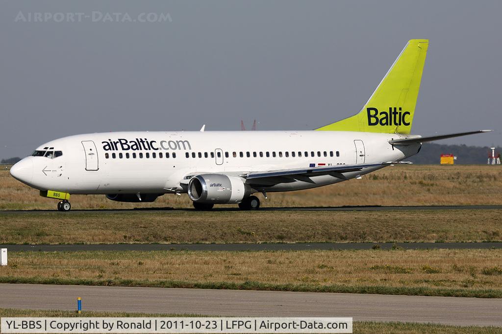 YL-BBS, 1999 Boeing 737-31S C/N 29267, at cdg