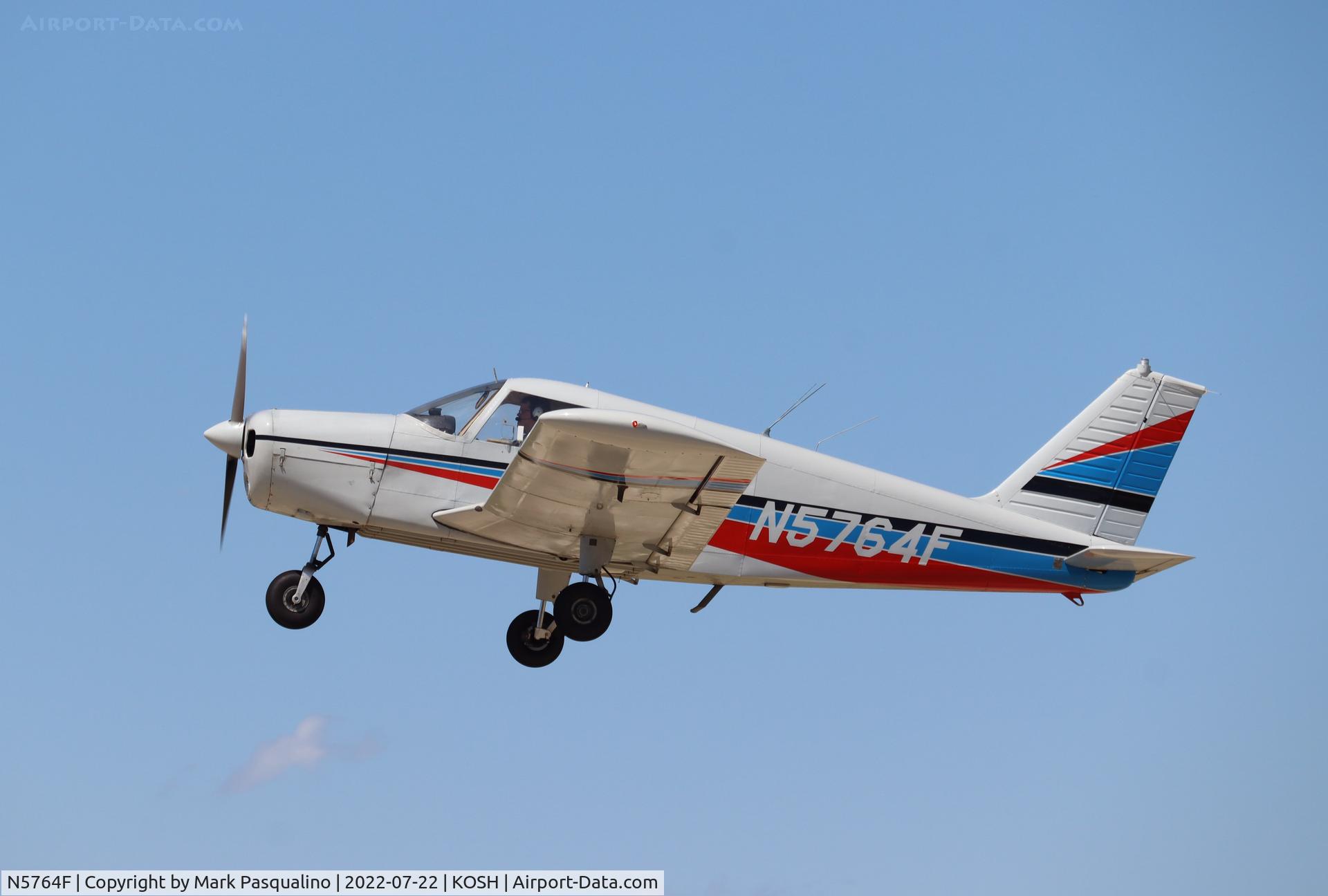 N5764F, 1968 Piper PA-28-140 C/N 28-25067, Piper PA-28-140