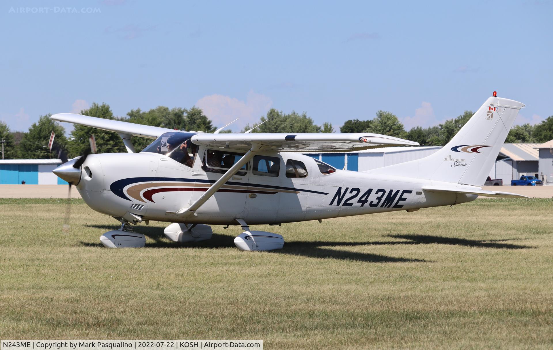 N243ME, 2000 Cessna 206H Stationair C/N 20608113, Cessna 206H