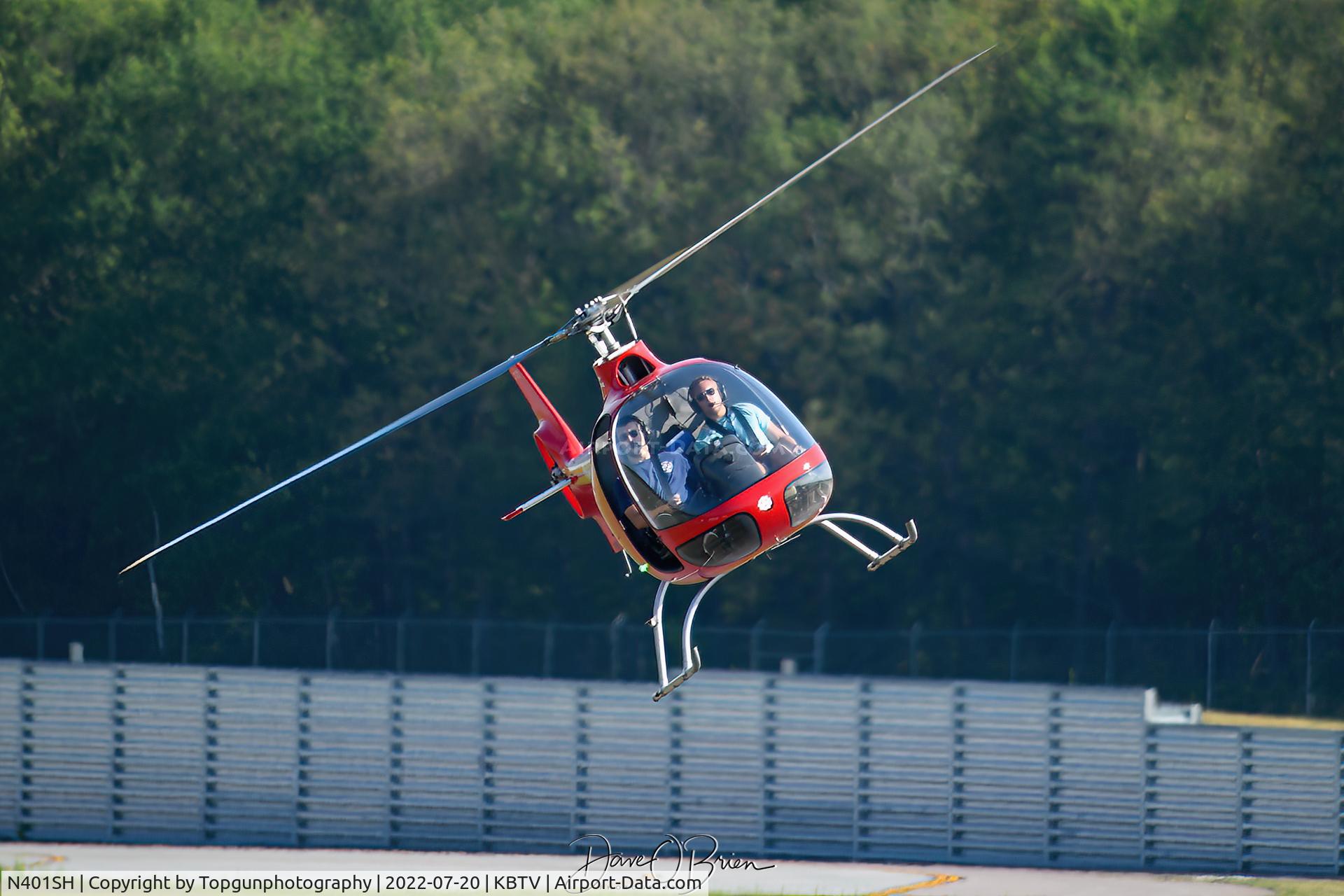N401SH, 2017 Guimbal Cabri G2 C/N 1195, Pilot peeling off from the alpha taxiway