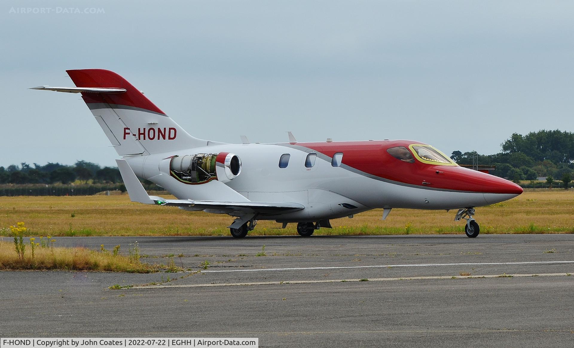 F-HOND, 2017 Honda HA-420 Hondajet C/N 42000097, Returning from engine running