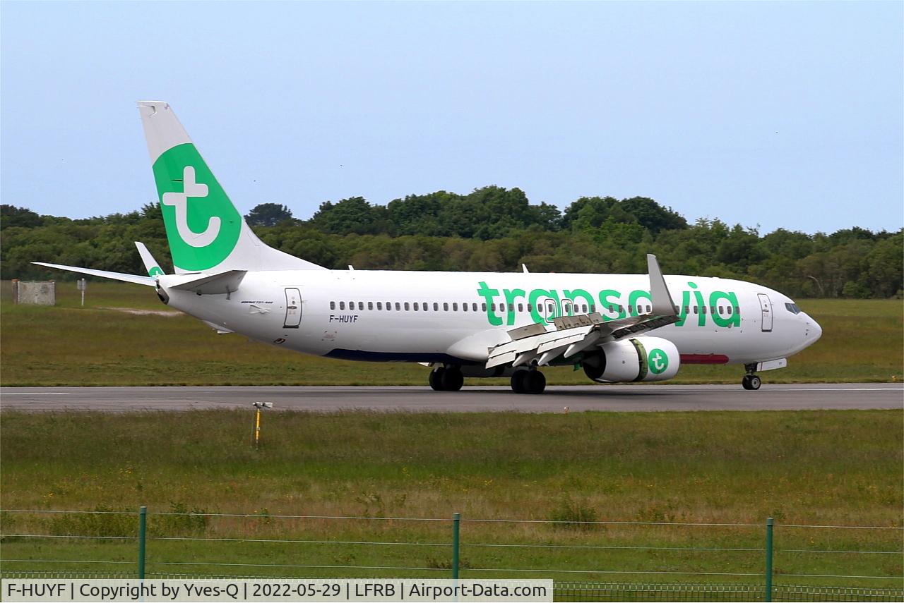 F-HUYF, 2012 Boeing 737-8JP C/N 38881, Boeing 737-8JP - Reverse thrust landing rwy 07R, Brest-Bretagne airport (LFRB-BES)