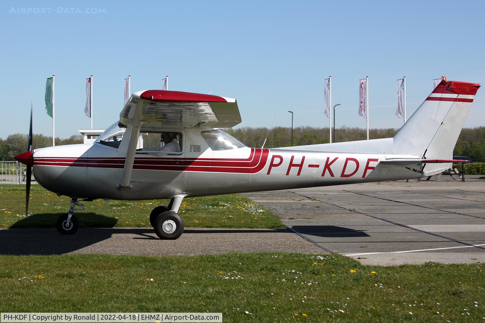 PH-KDF, Reims F150L C/N 1111, at ehmz